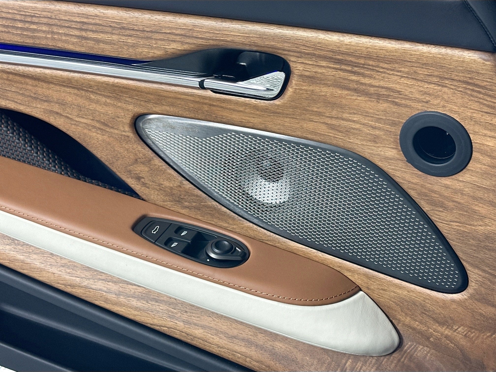 2026 Aston Martin DB12 Volante 60th Edition