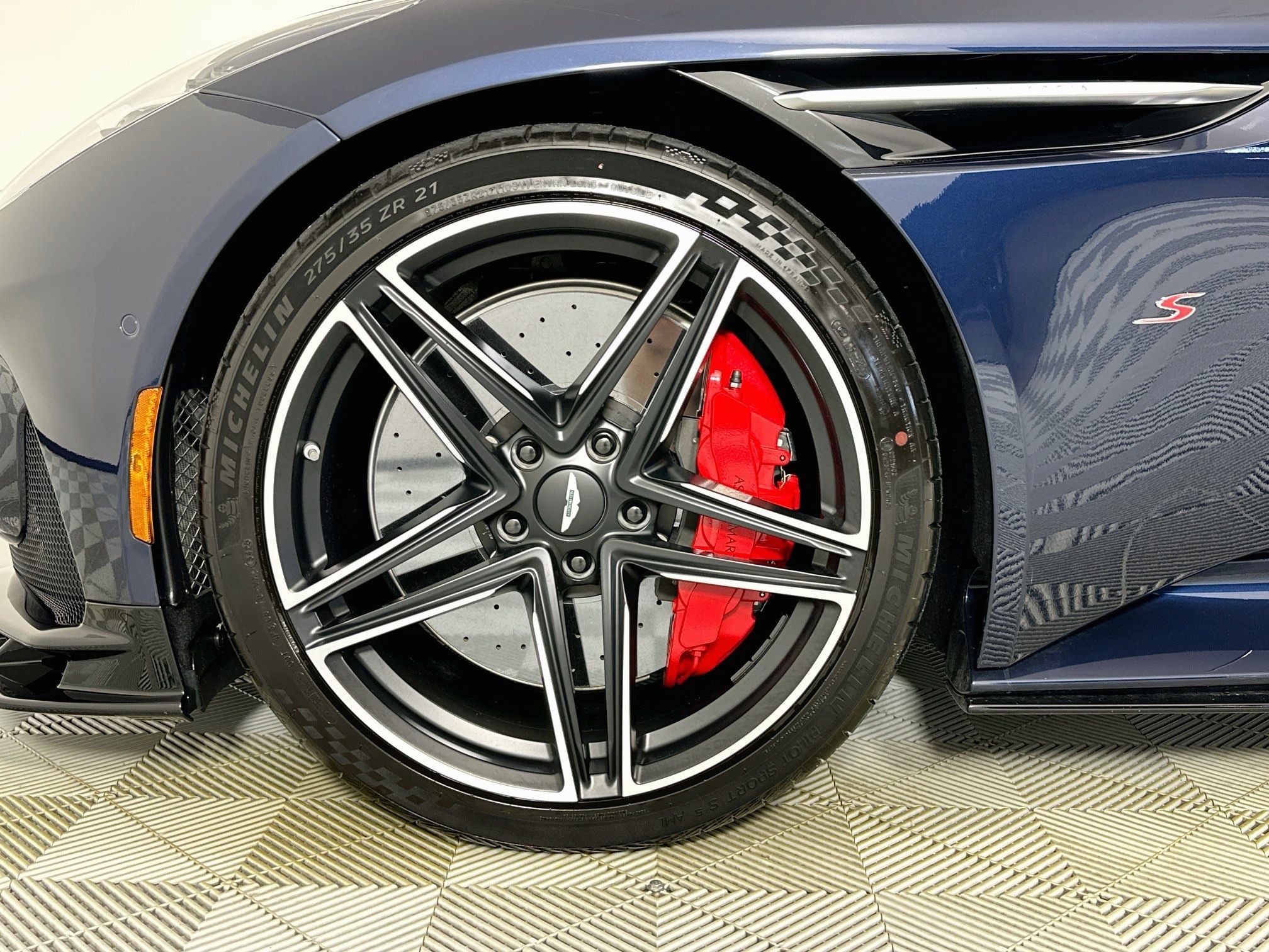 2026 Aston Martin DB12 S Volante
