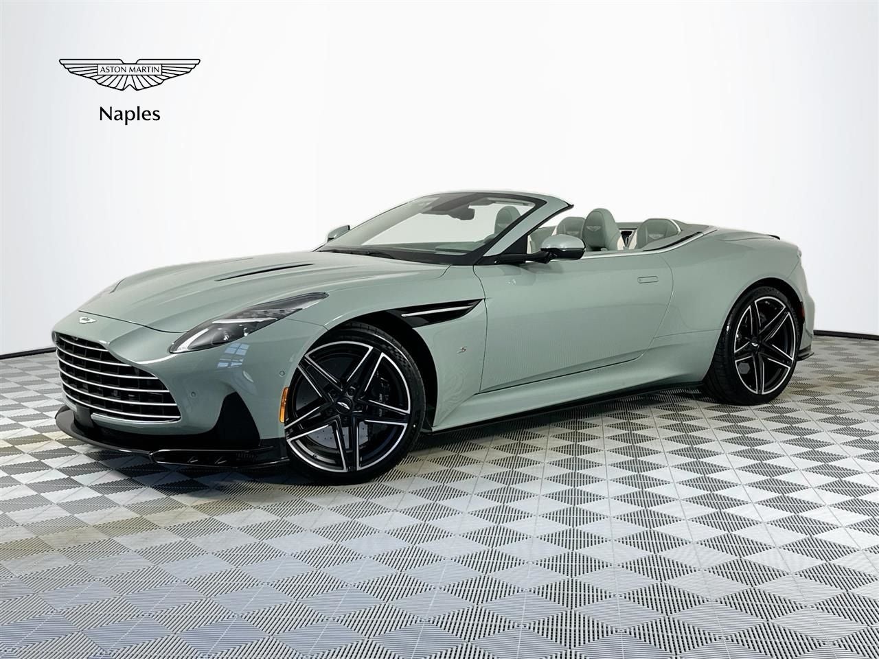 2026 Aston Martin DB12 Volante S
