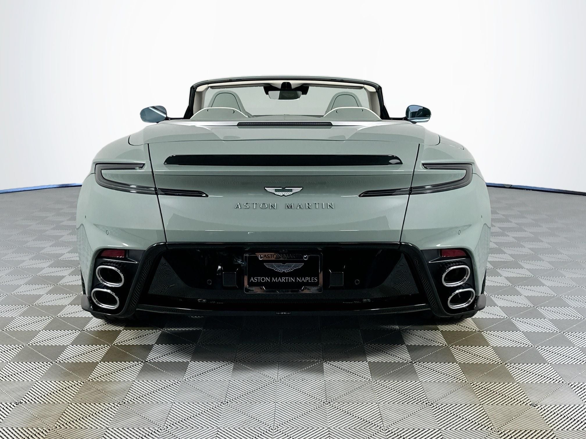 2026 Aston Martin DB12 Volante S