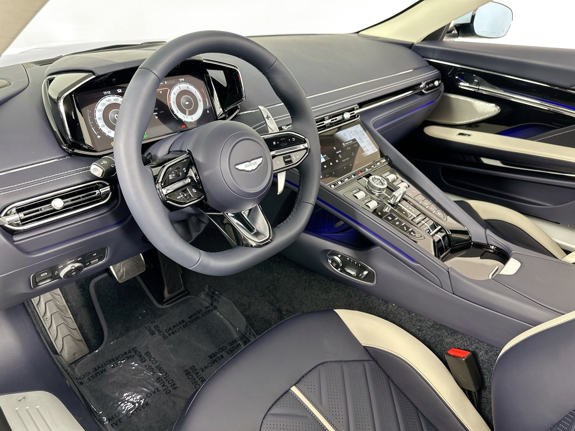 2026 Aston Martin DB12 Volante S