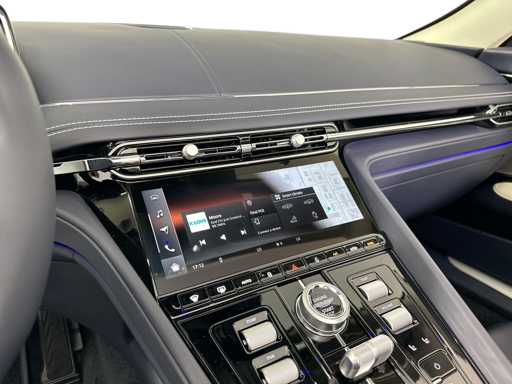 2026 Aston Martin DB12 Volante S
