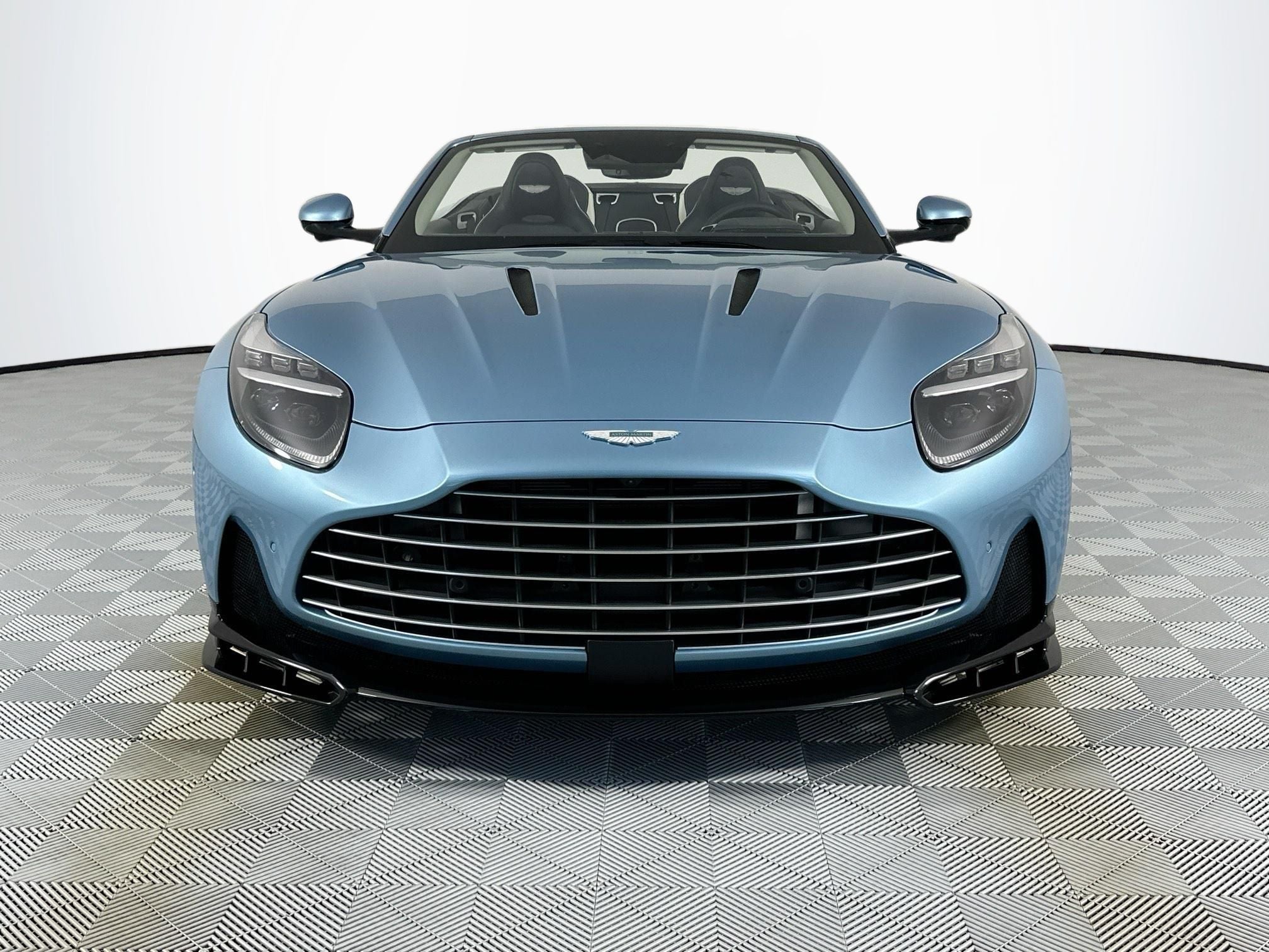 2026 Aston Martin DB12 Volante S
