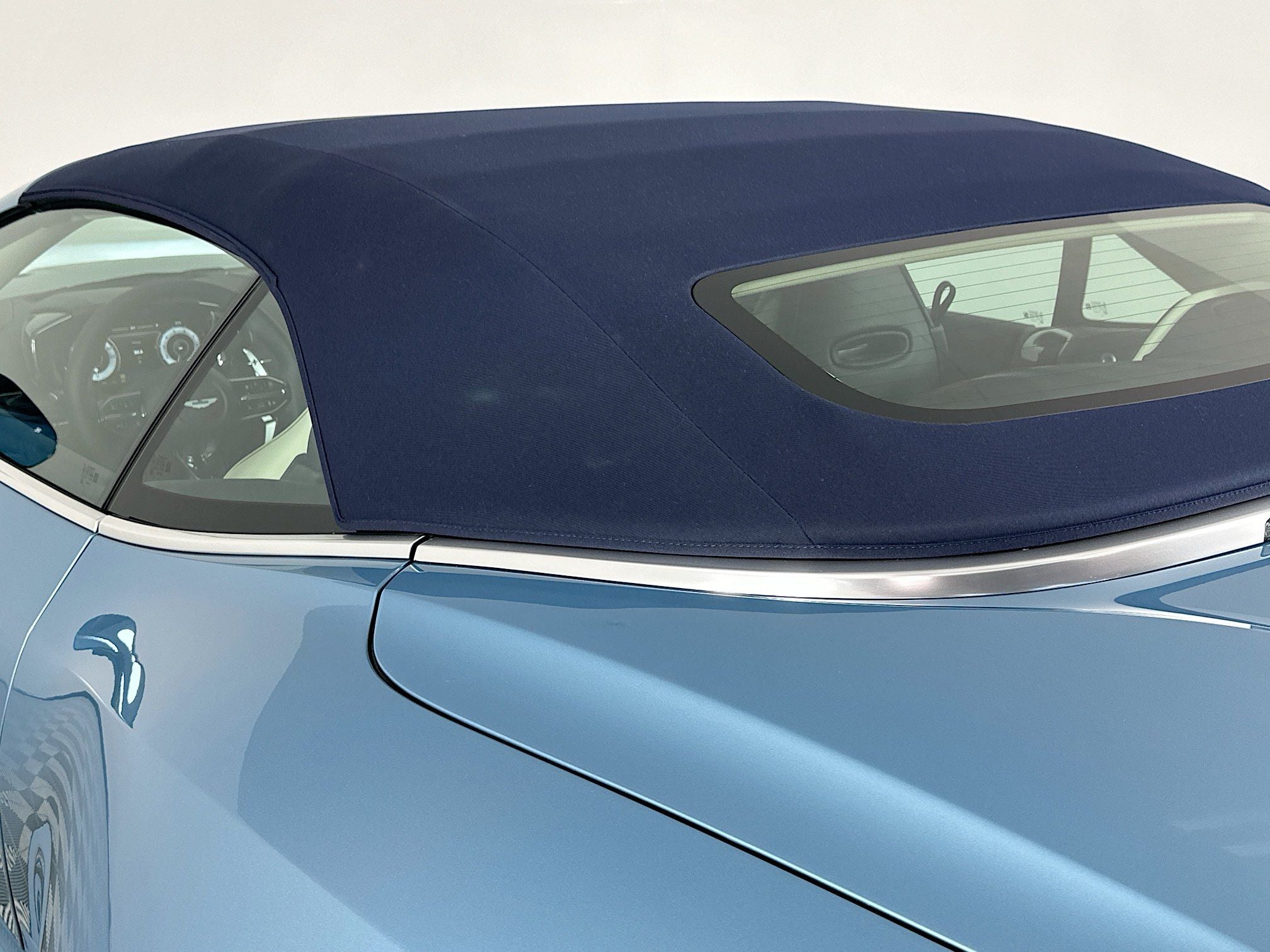 2026 Aston Martin DB12 Volante S