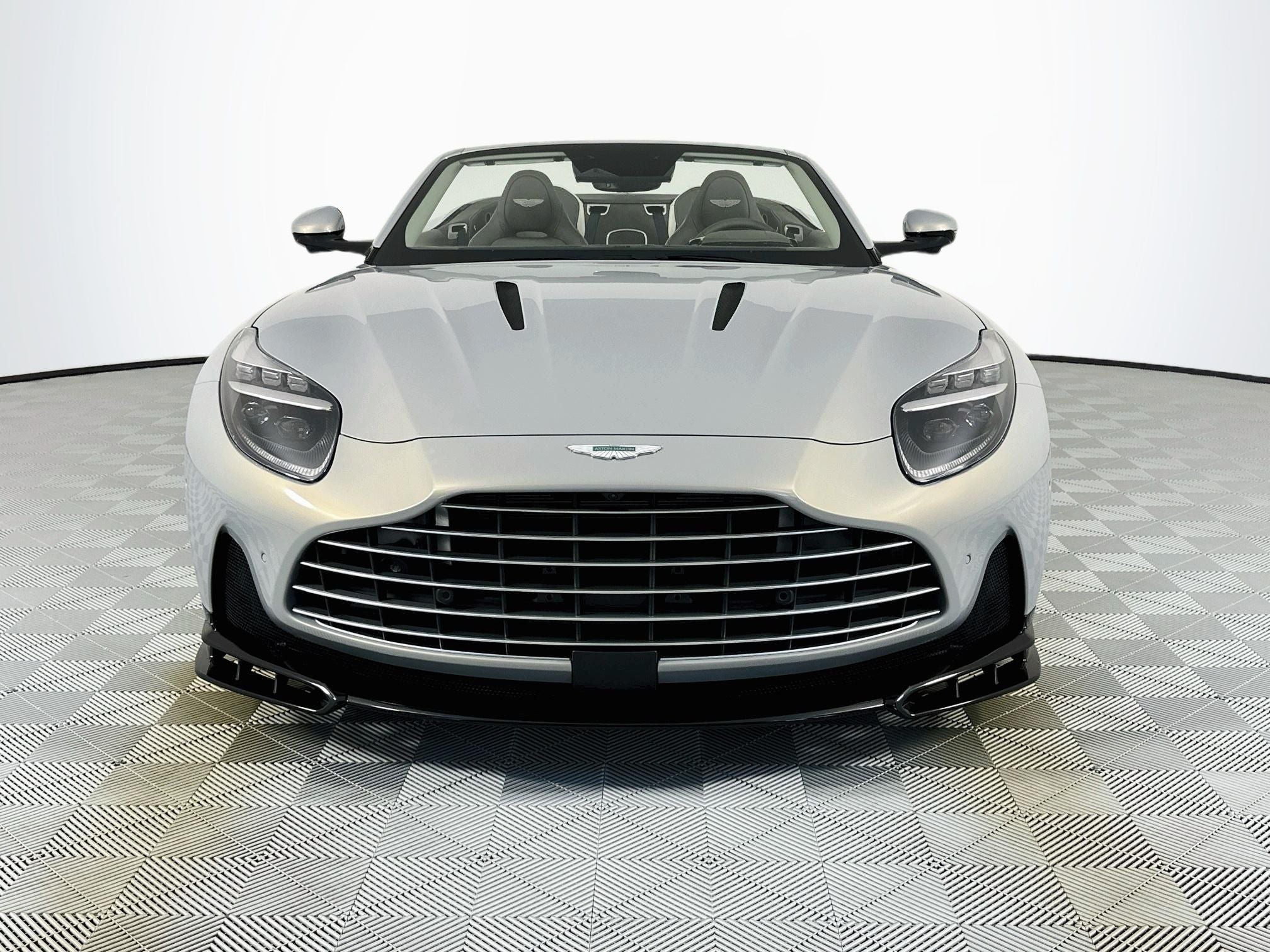 2026 Aston Martin DB12 Volante S