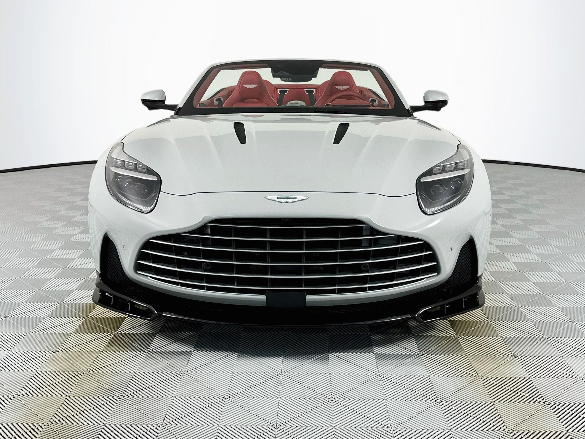 2026 Aston Martin DB12 S Volante
