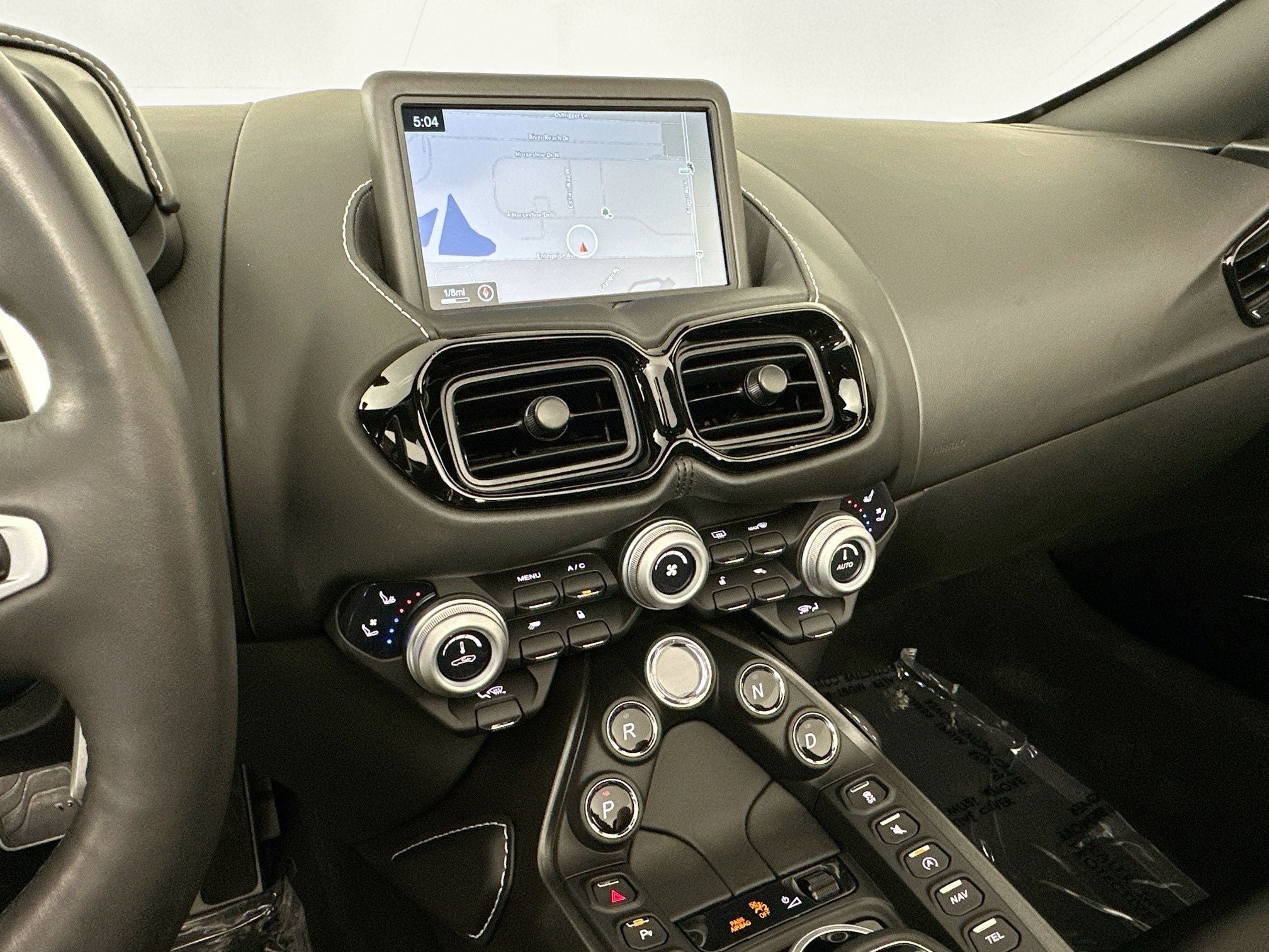 2021 Aston Martin Vantage Roadster