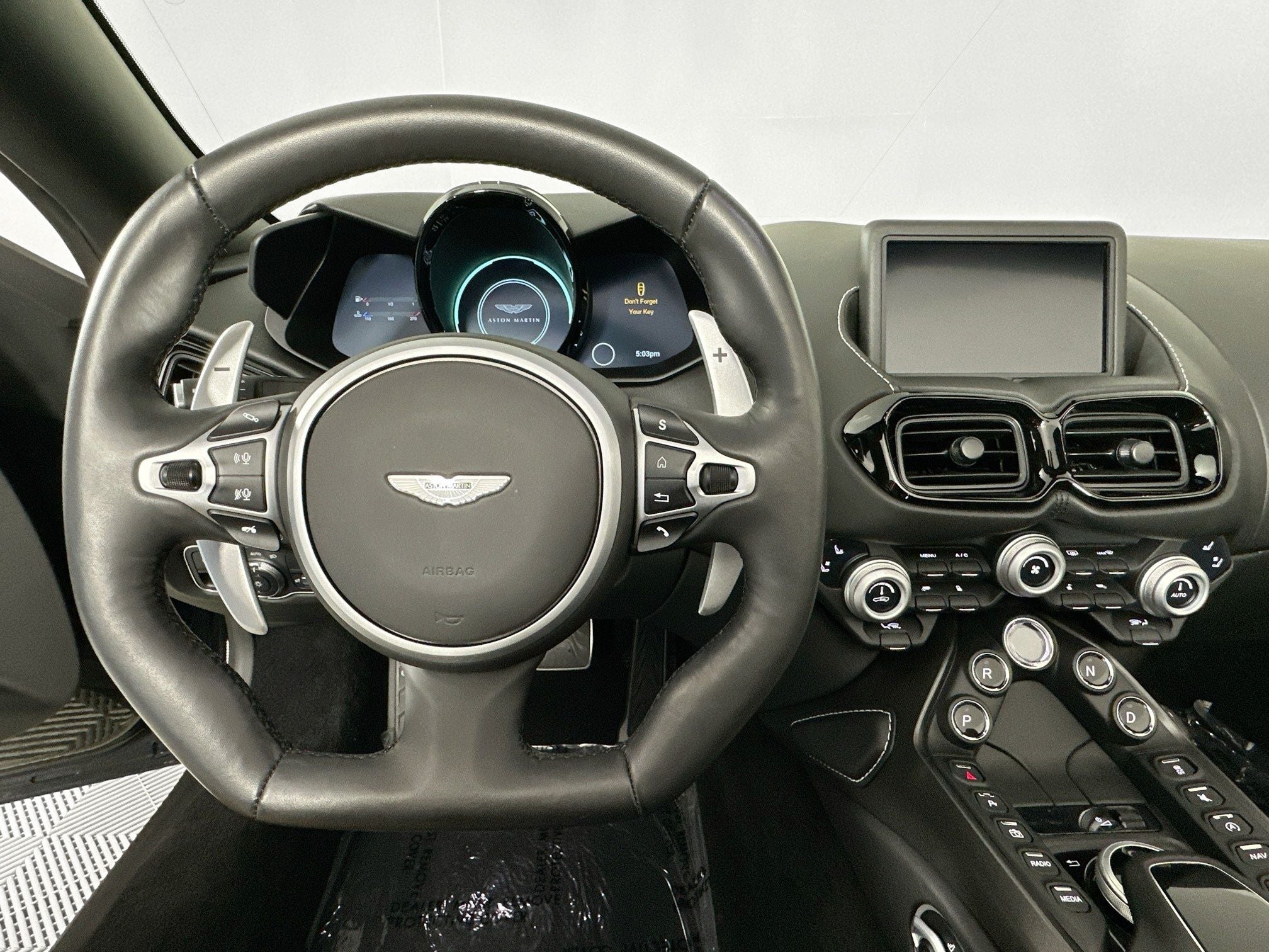 2021 Aston Martin Vantage Roadster