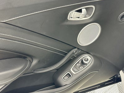 2021 Aston Martin Vantage Roadster