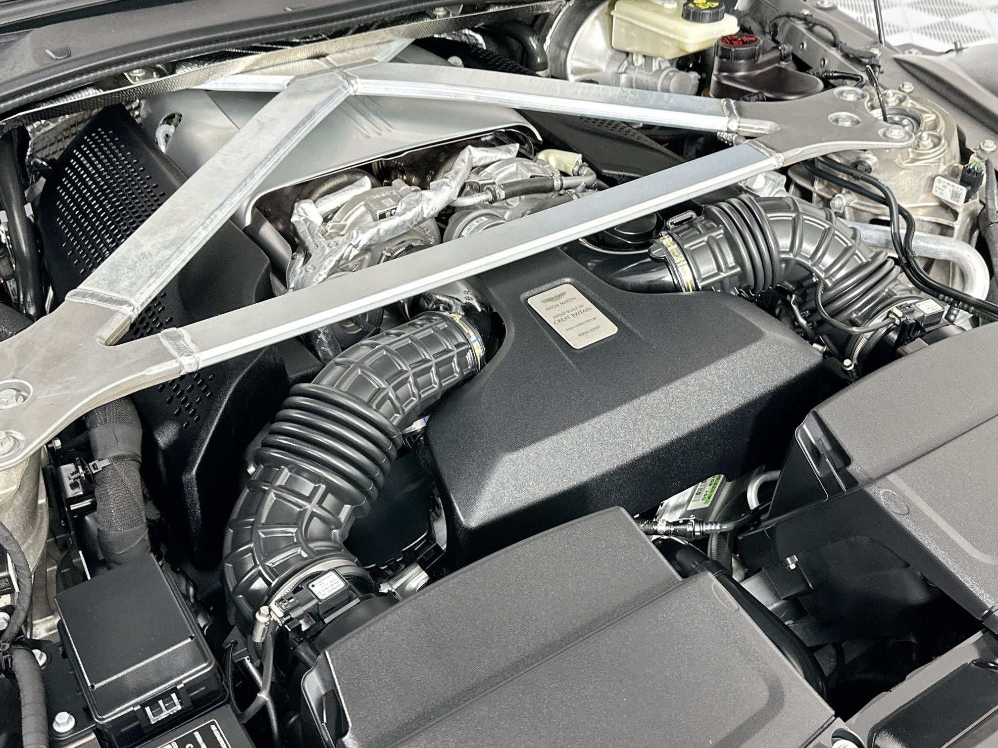 2021 Aston Martin Vantage Roadster