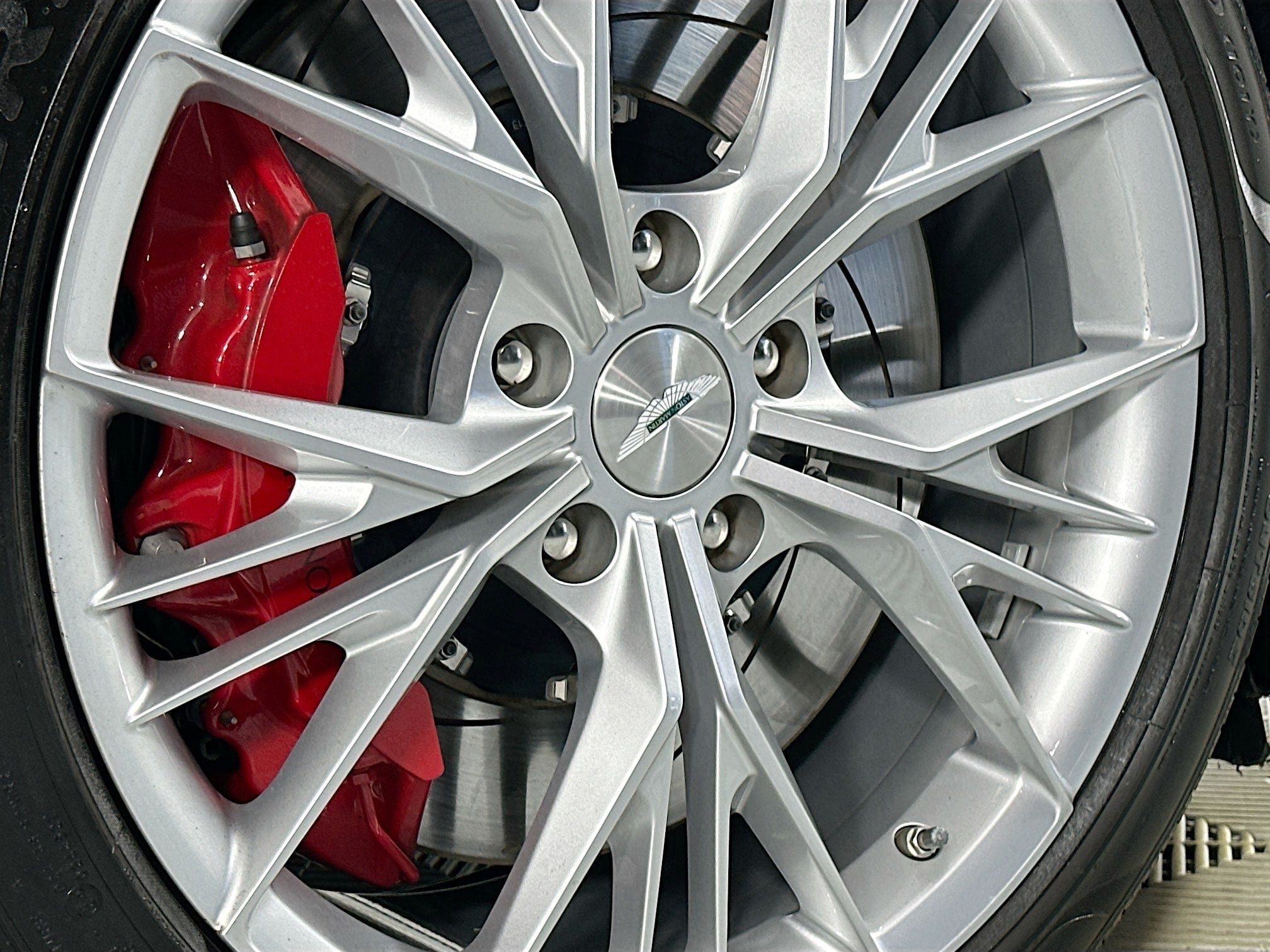 2022 Aston Martin Vantage Roadster