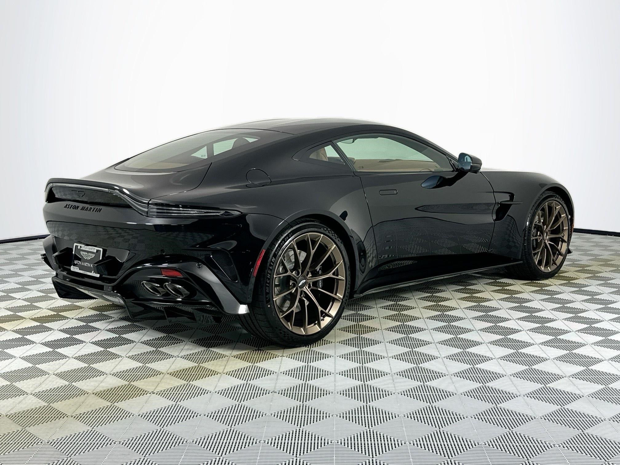 2026 Aston Martin Vantage Coupe