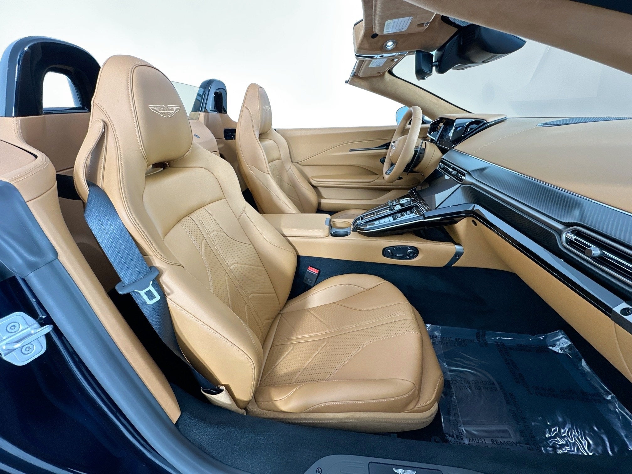 2026 Aston Martin Vantage Roadster