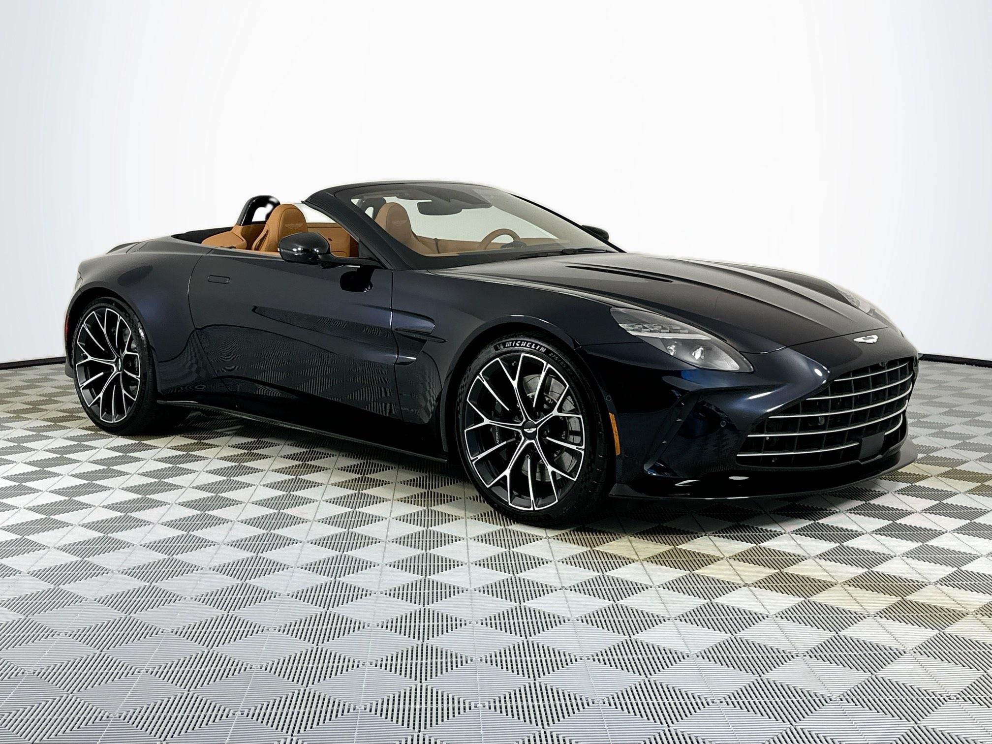 2026 Aston Martin Vantage Roadster