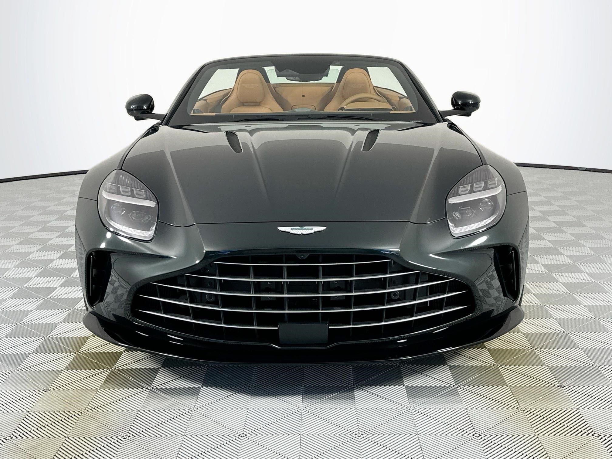 2026 Aston Martin Vantage Roadster
