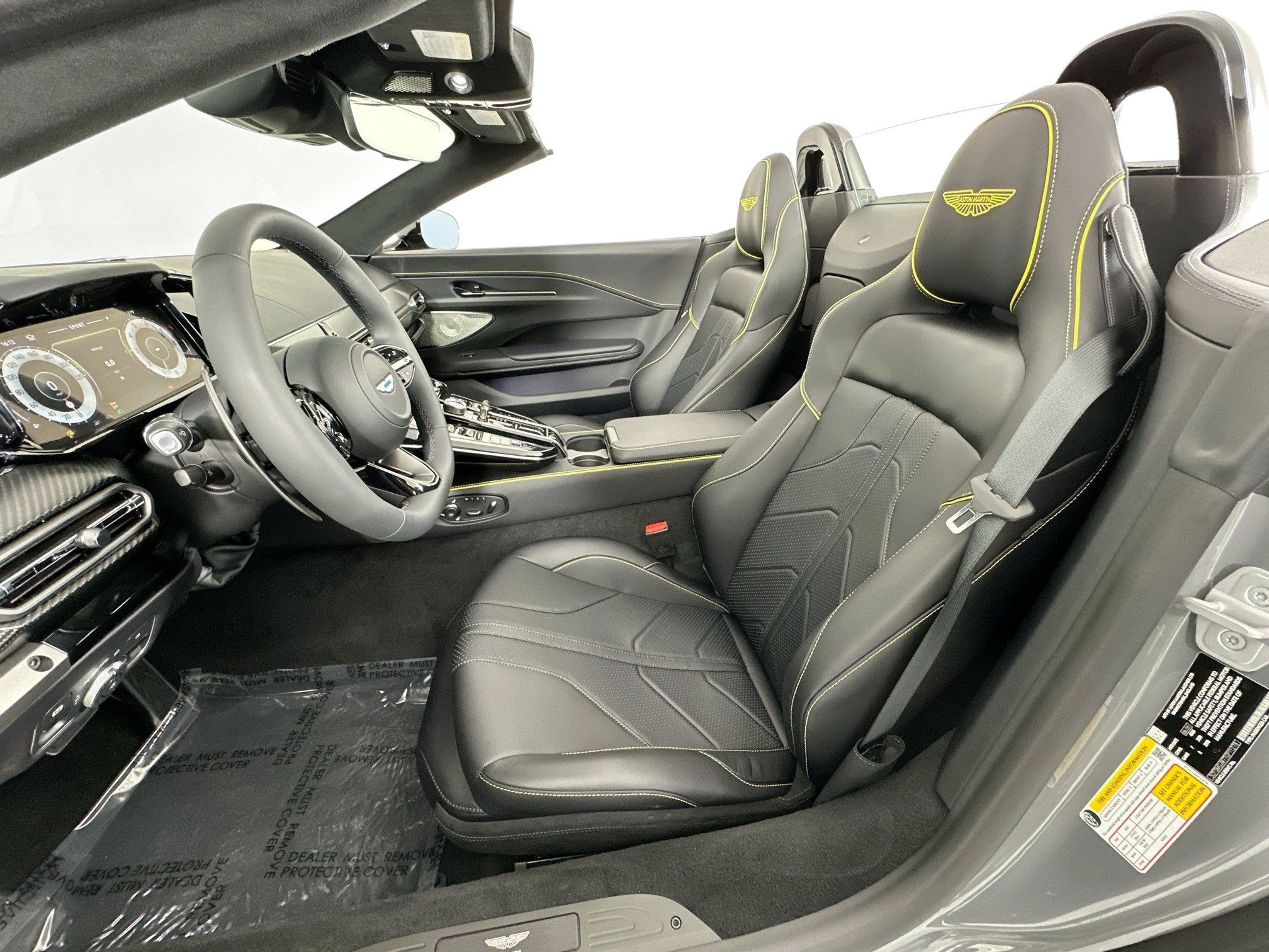 2026 Aston Martin Vantage Roadster