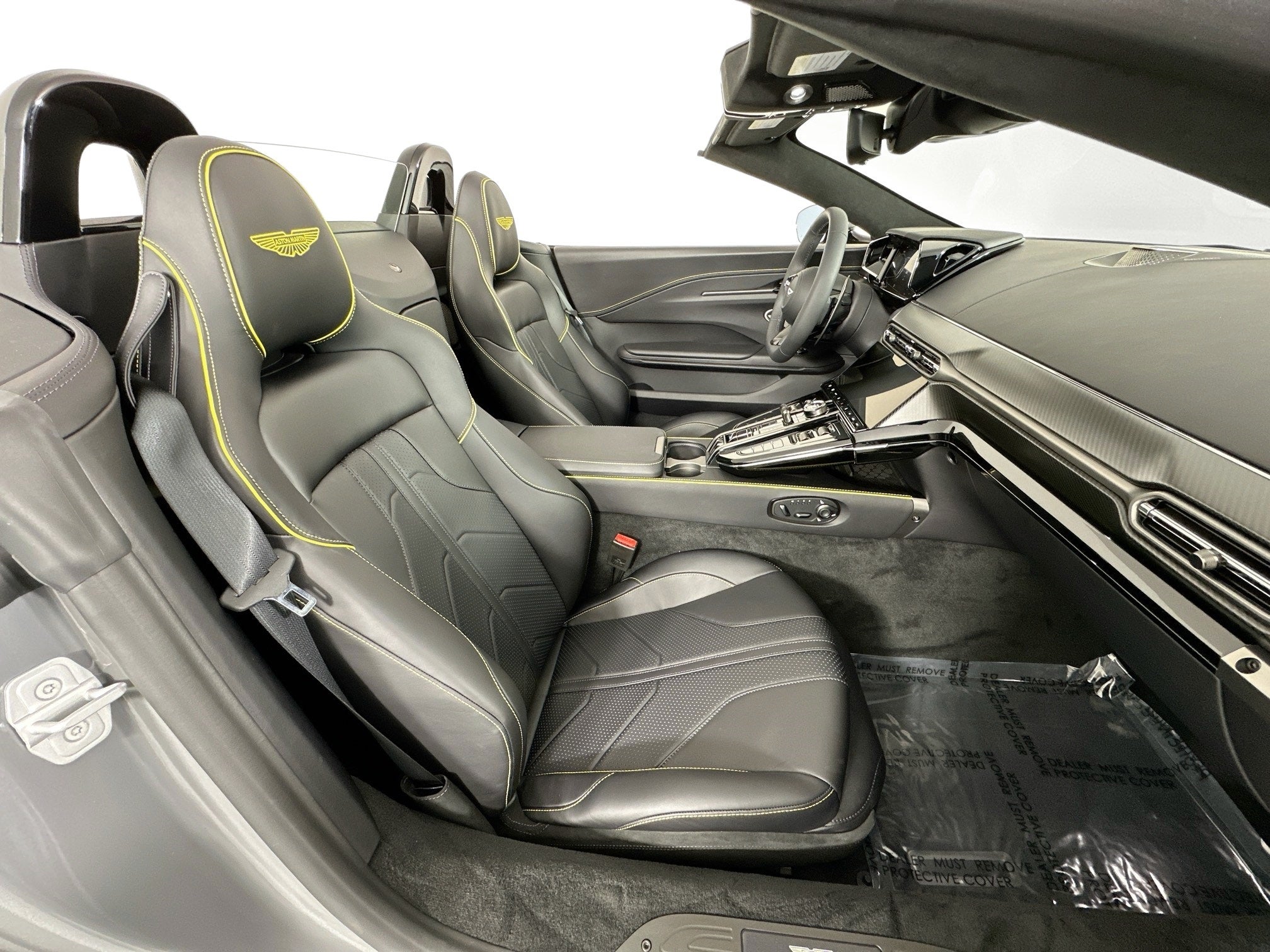 2026 Aston Martin Vantage Roadster