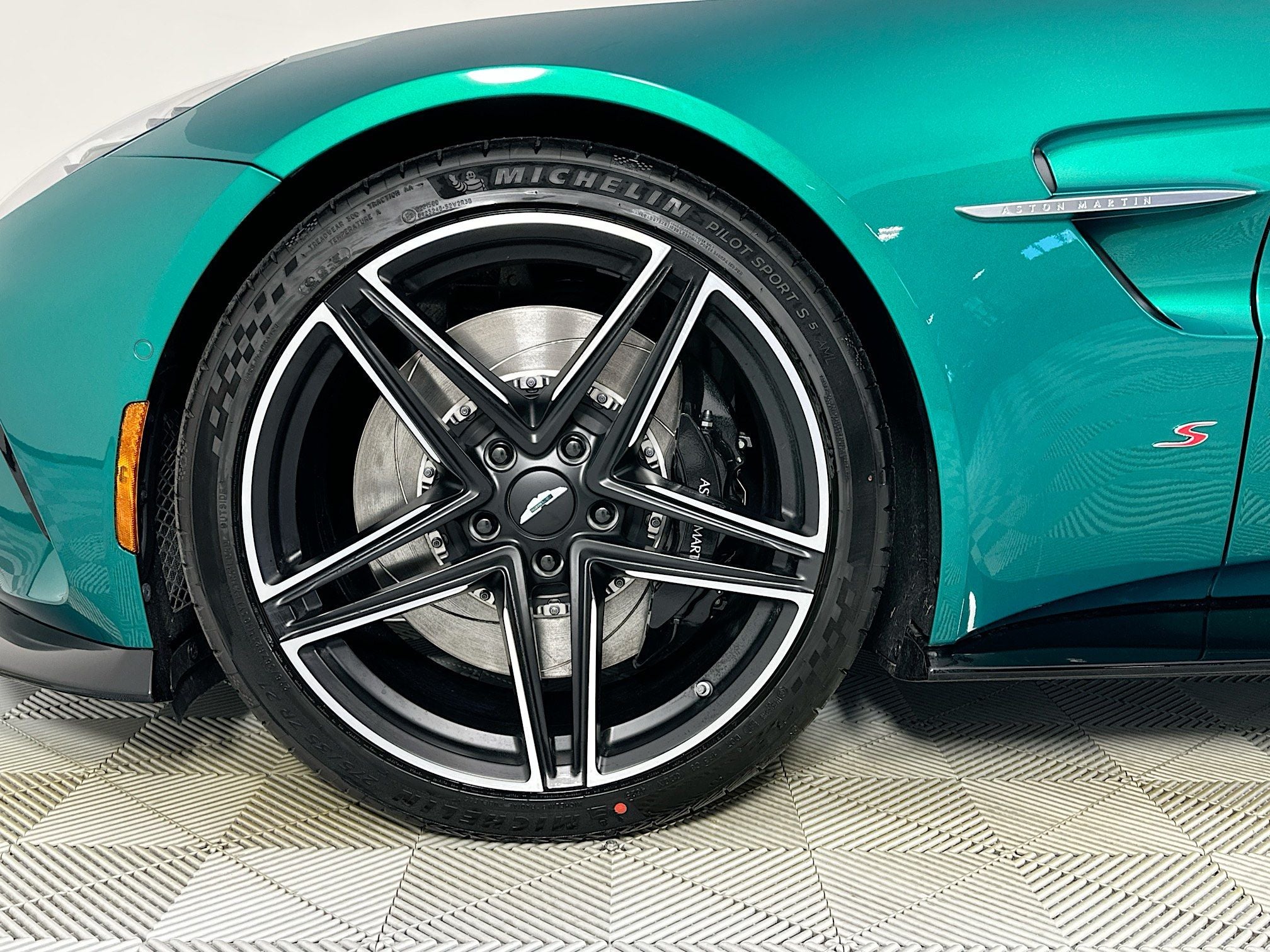 2026 Aston Martin Vantage S
