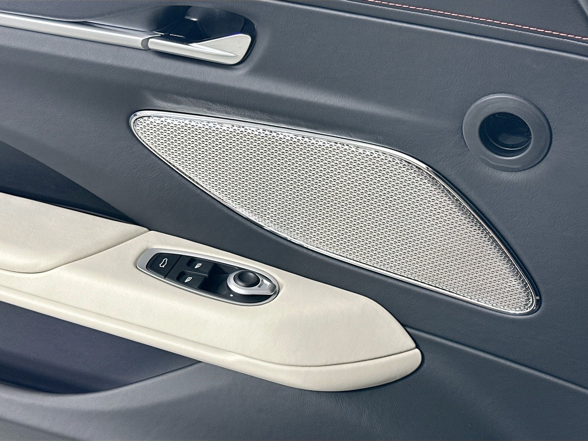 2026 Aston Martin Vantage S