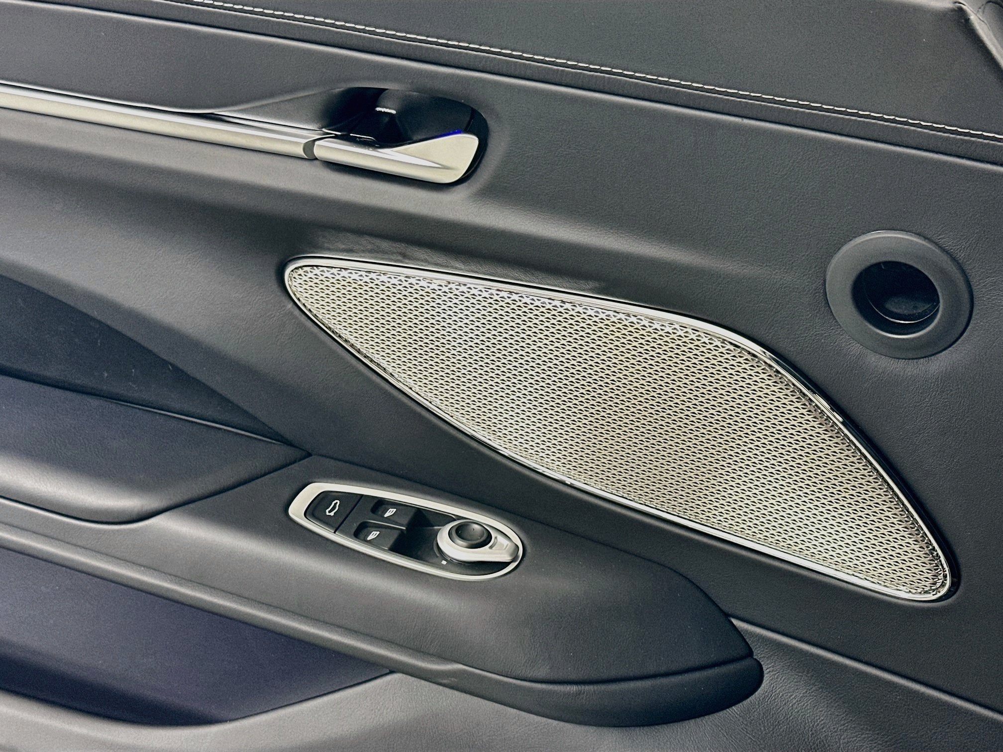 2026 Aston Martin Vantage S Q Edition