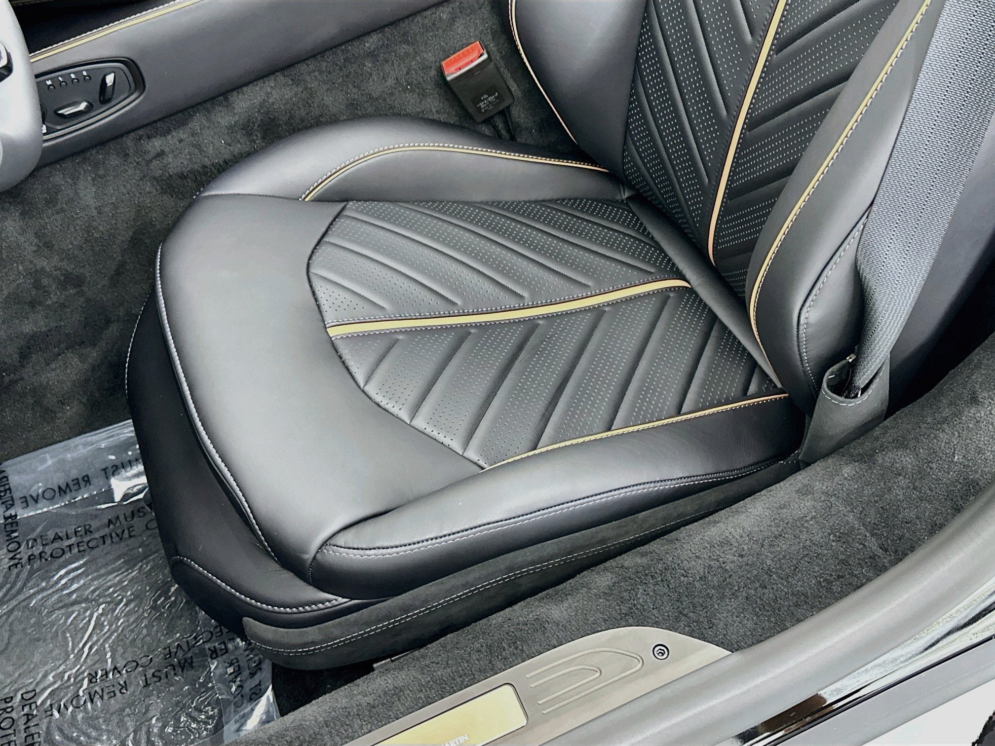 2026 Aston Martin Vantage S Roadster