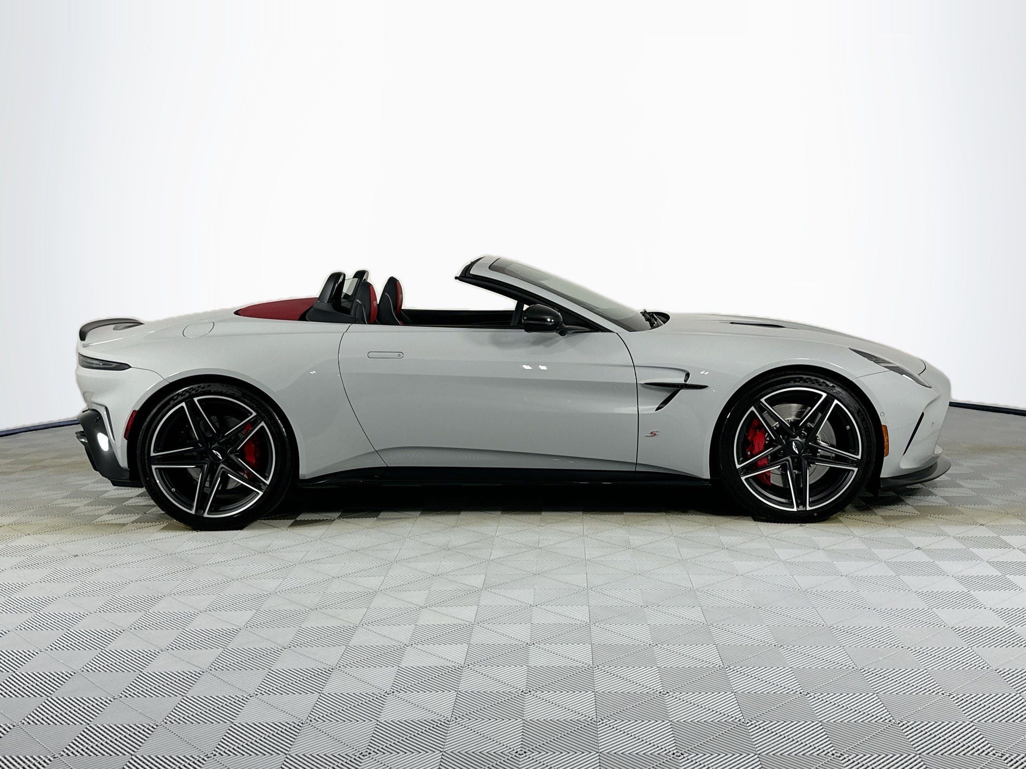 2026 Aston Martin Vantage S Roadster