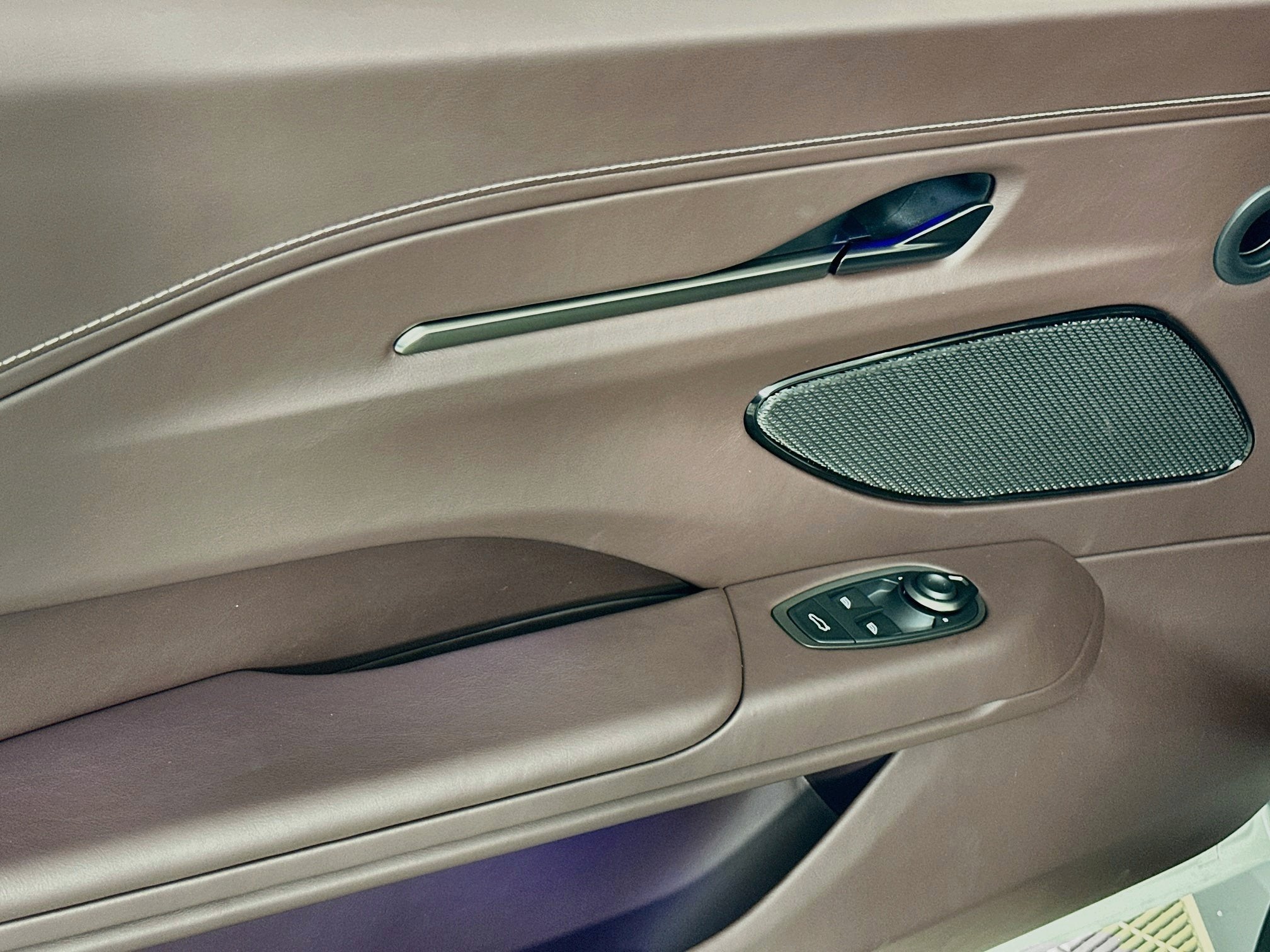 2026 Aston Martin Vantage S Roadster