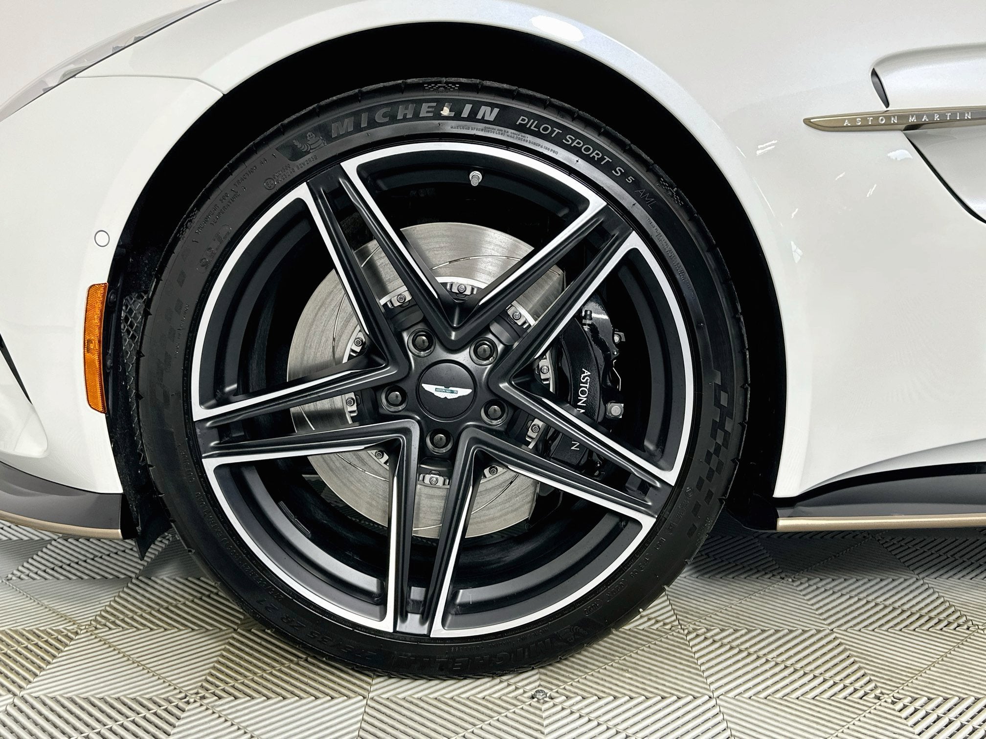 2026 Aston Martin Vantage S Roadster