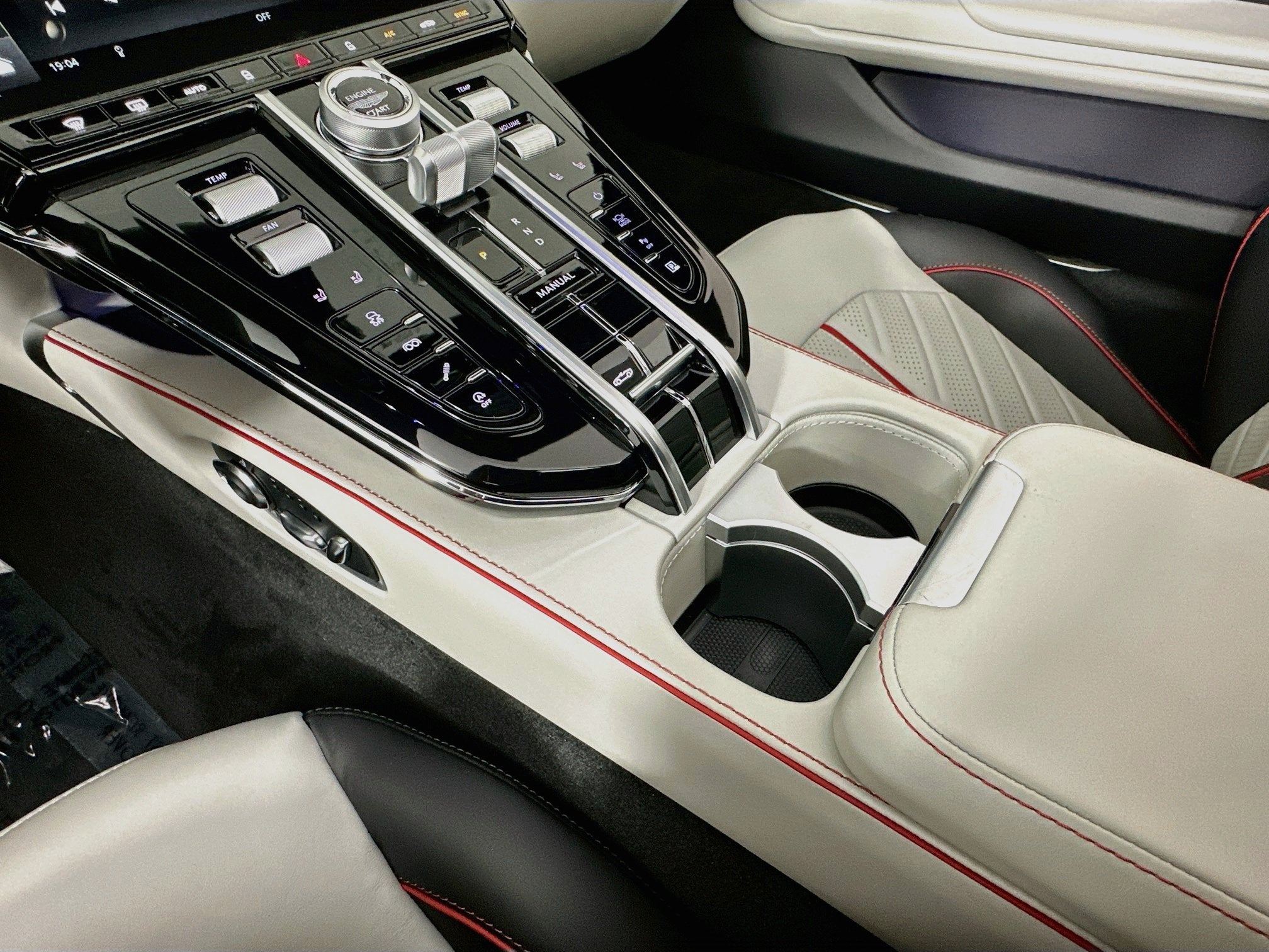 2026 Aston Martin Vantage S Roadster