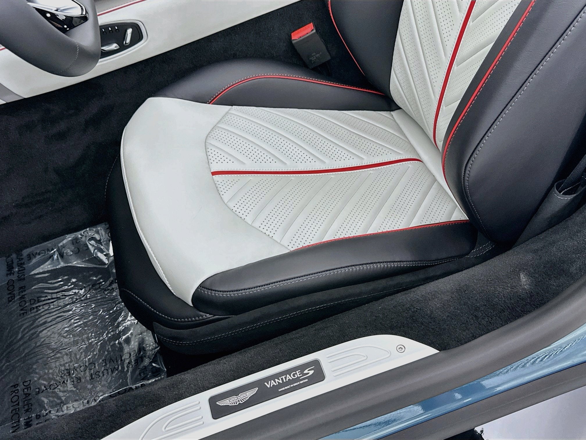 2026 Aston Martin Vantage S Roadster