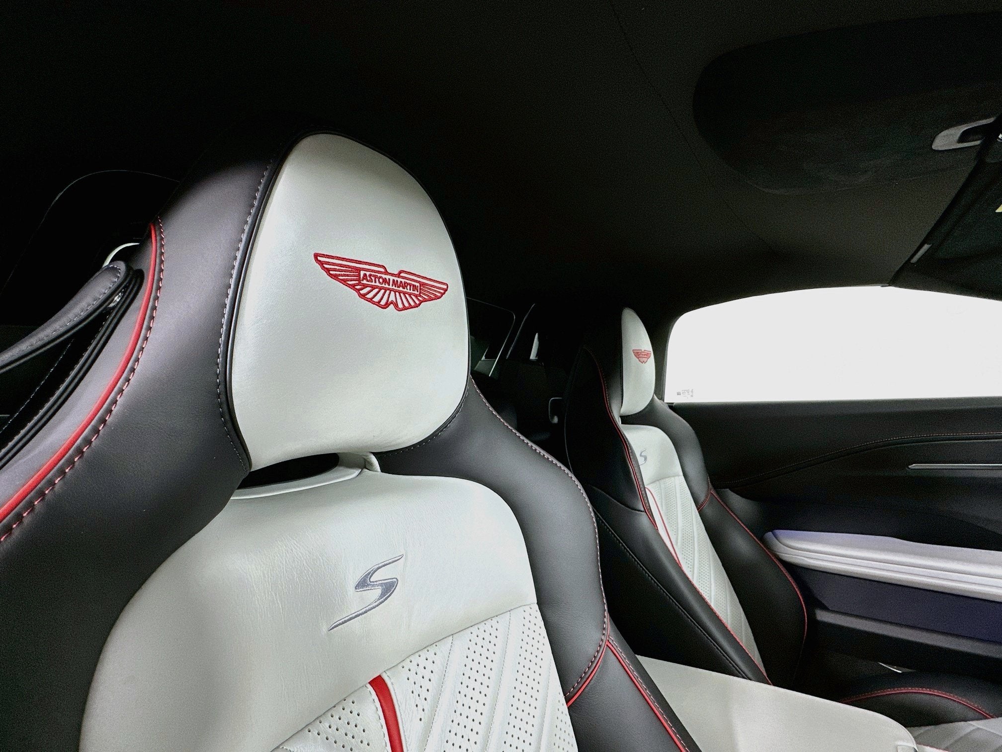 2026 Aston Martin Vantage S Roadster