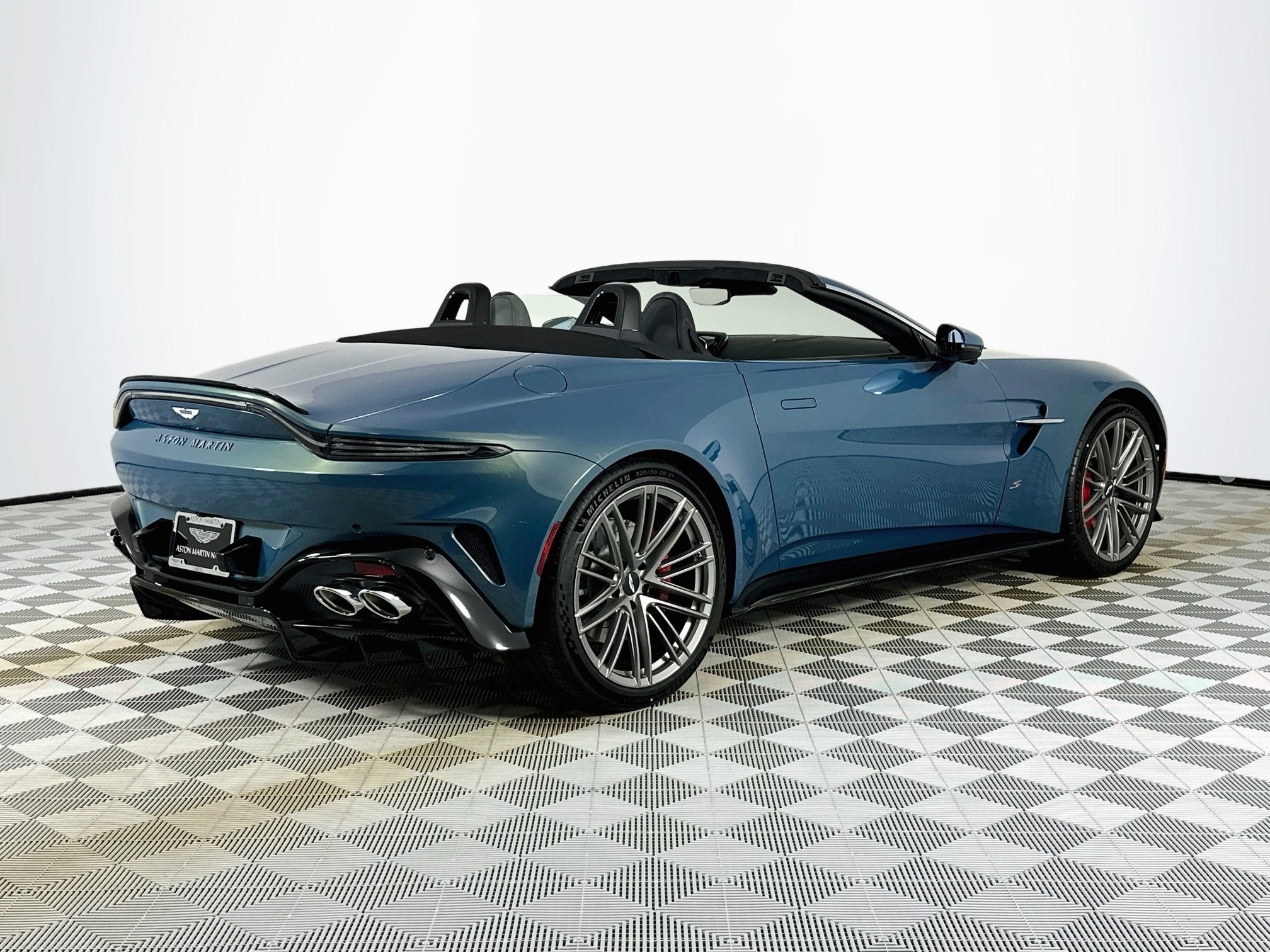 2026 Aston Martin Vantage S Roadster