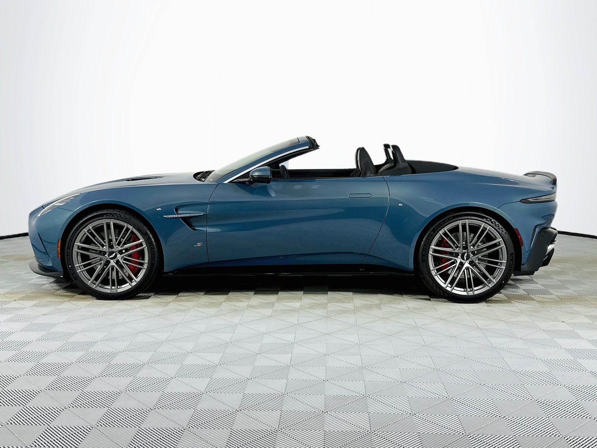 2026 Aston Martin Vantage S Roadster