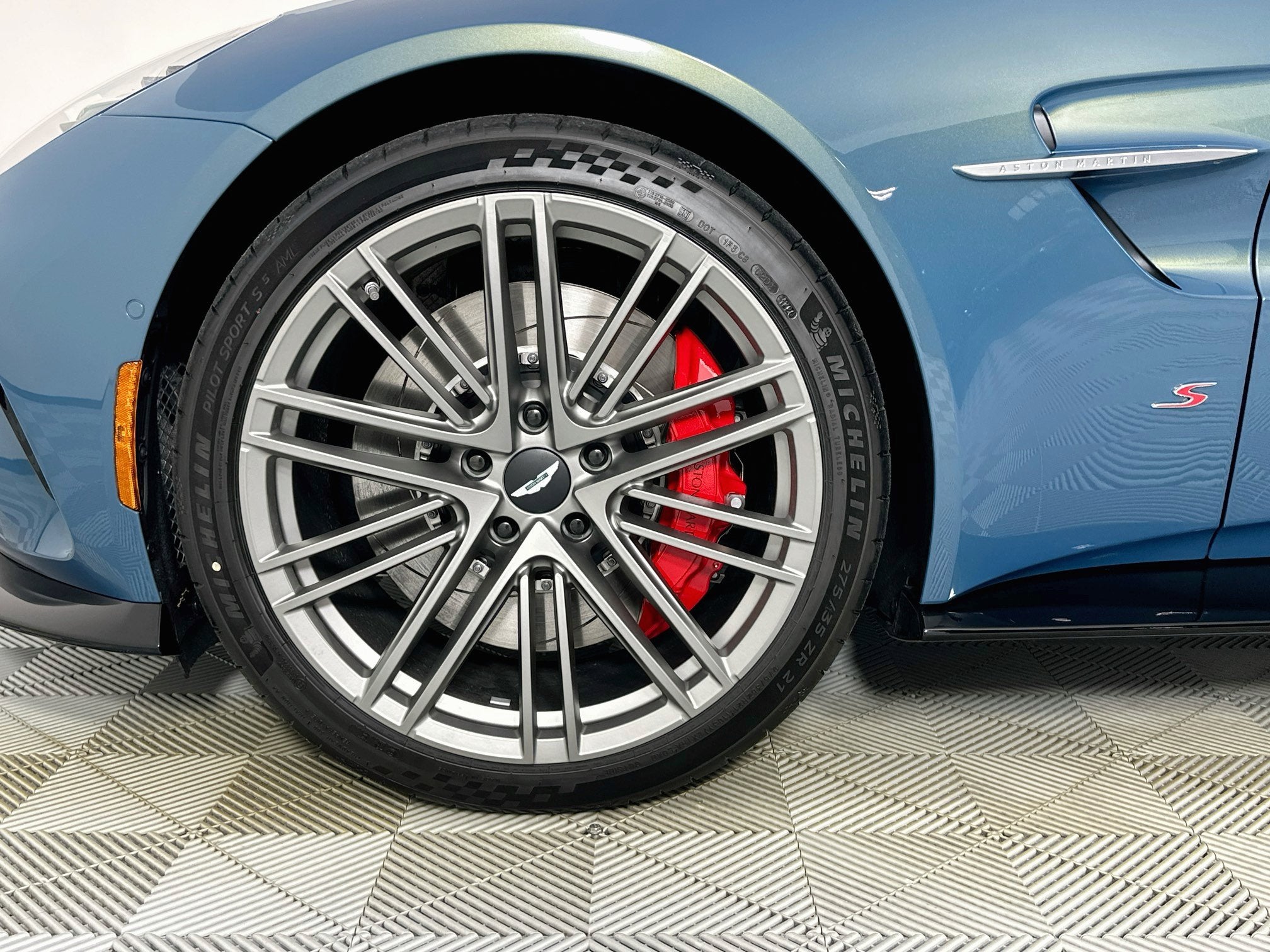 2026 Aston Martin Vantage S Roadster
