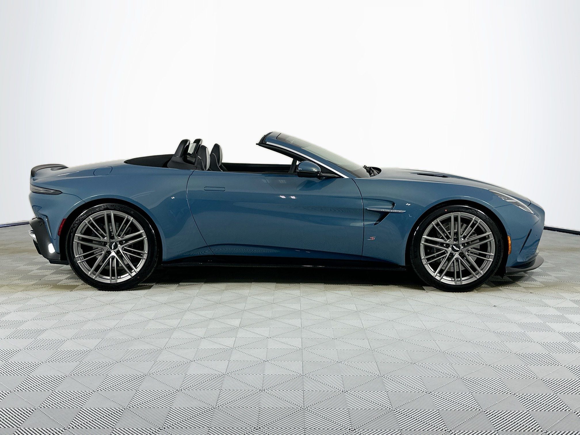 2026 Aston Martin Vantage S Roadster