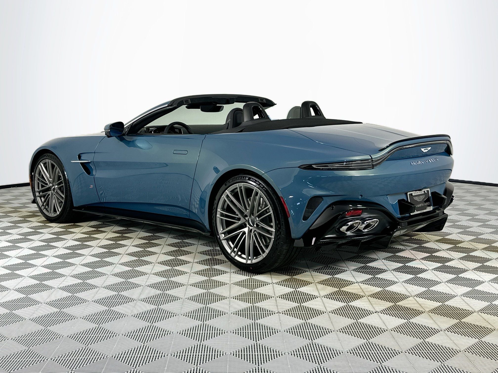 2026 Aston Martin Vantage S Roadster
