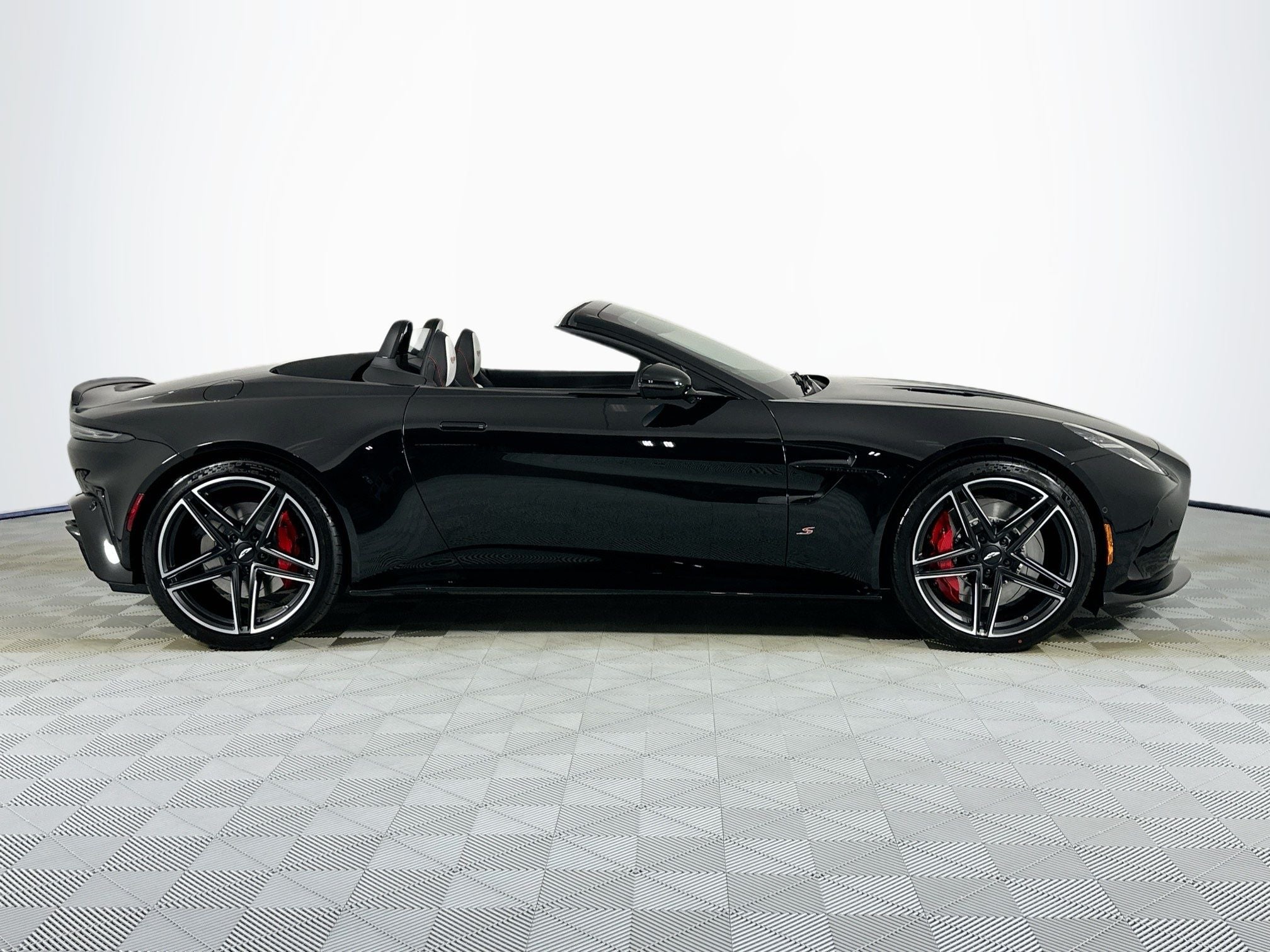 2026 Aston Martin Vantage S Roadster