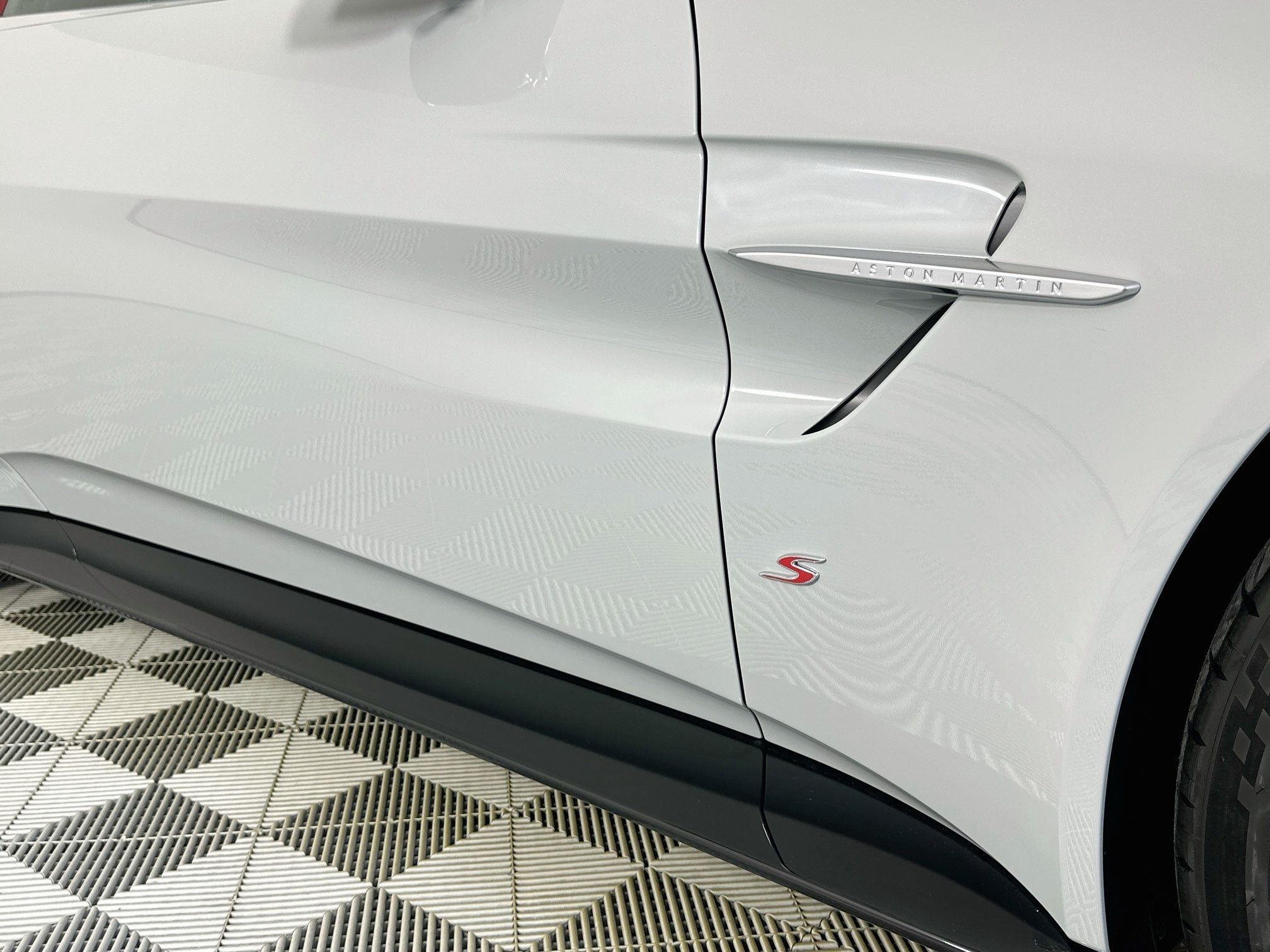2026 Aston Martin Vantage S