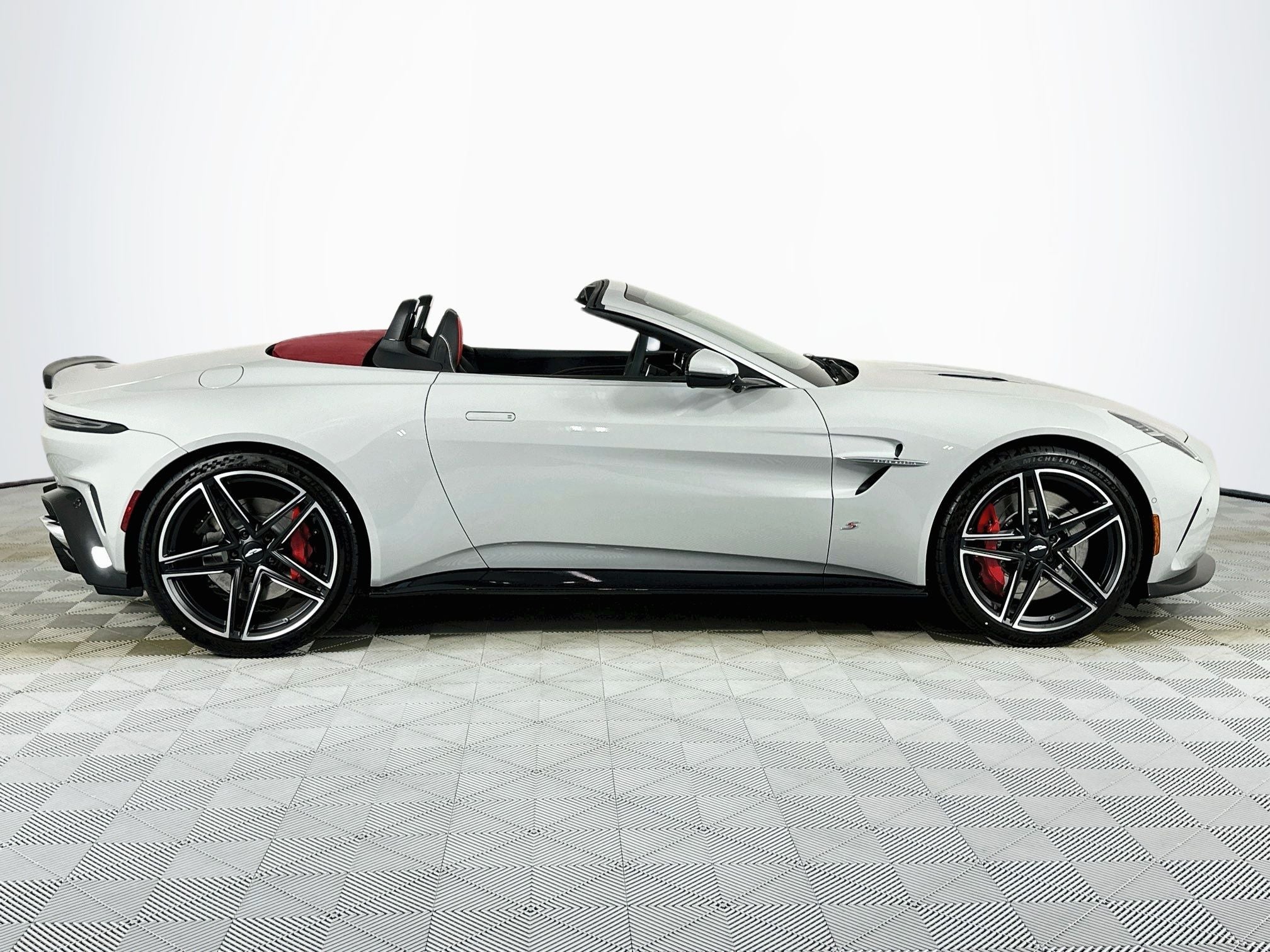 2026 Aston Martin Vantage S