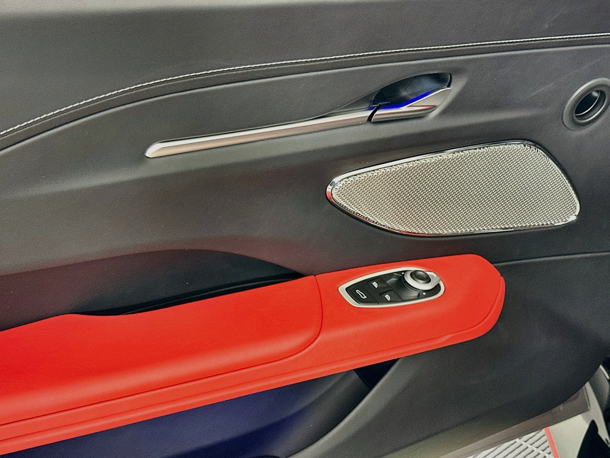 2026 Aston Martin Vantage S Roadster