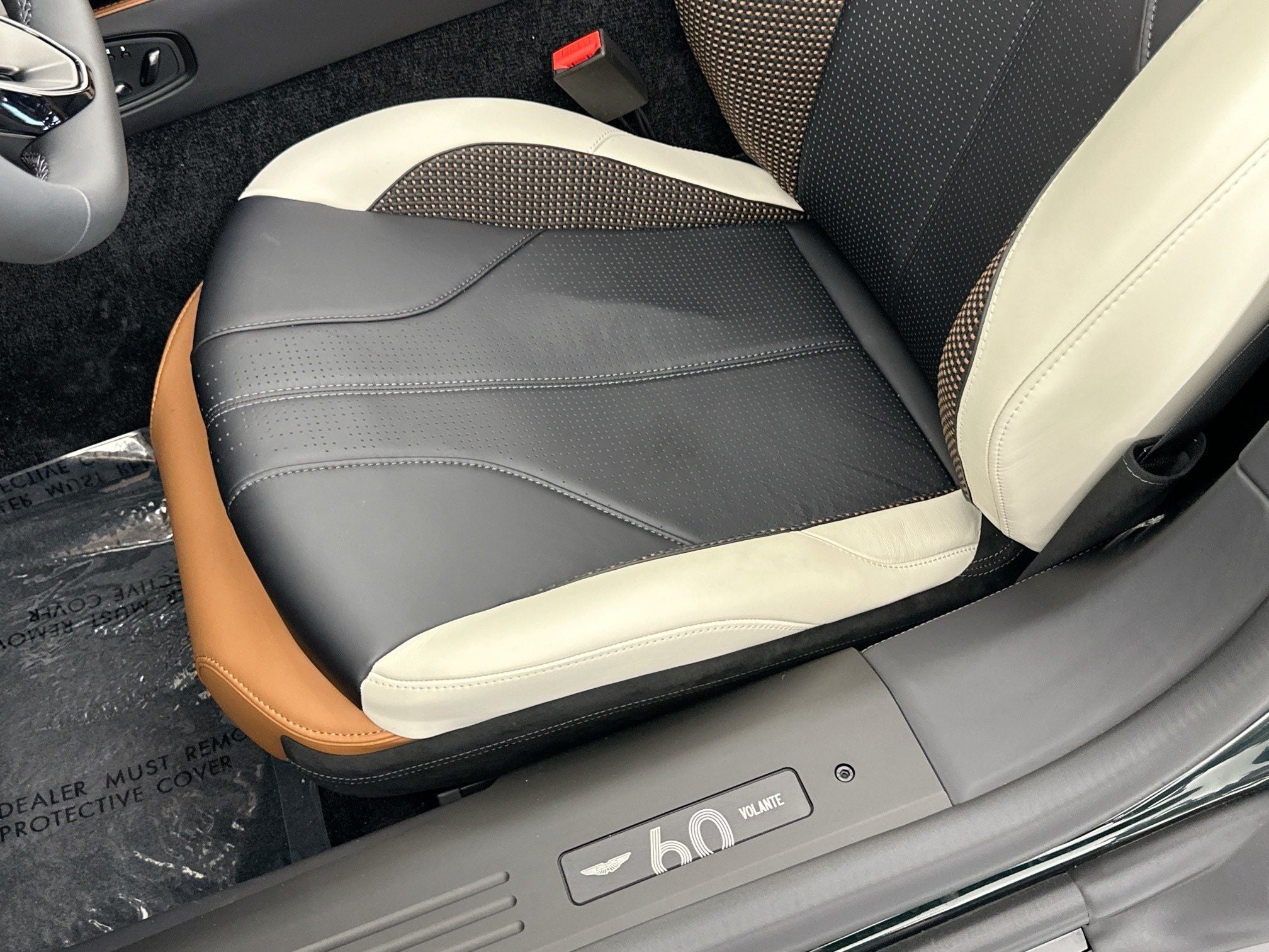 2026 Aston Martin Vanquish Volante