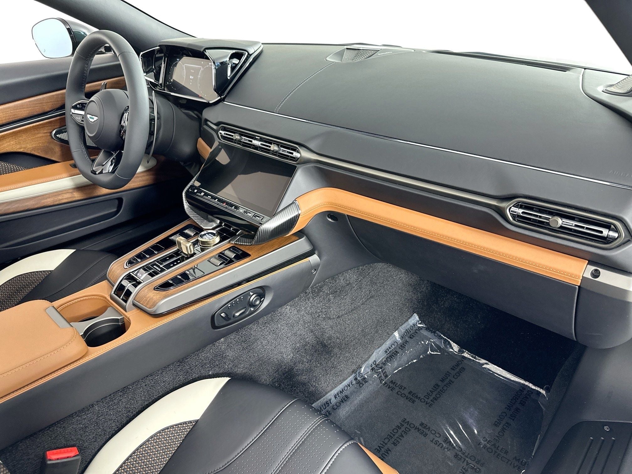2026 Aston Martin Vanquish Volante