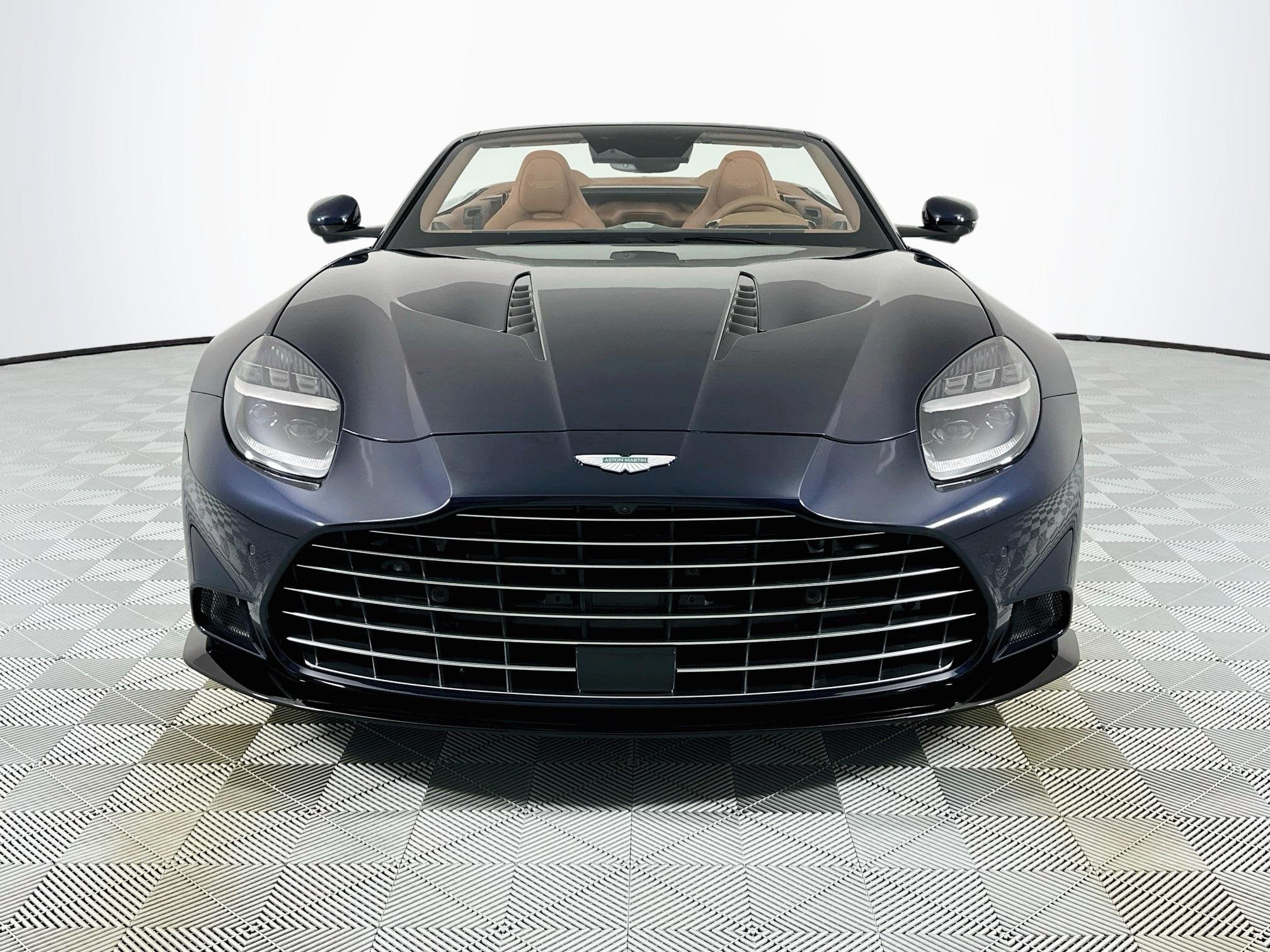 2026 Aston Martin Vanquish Volante