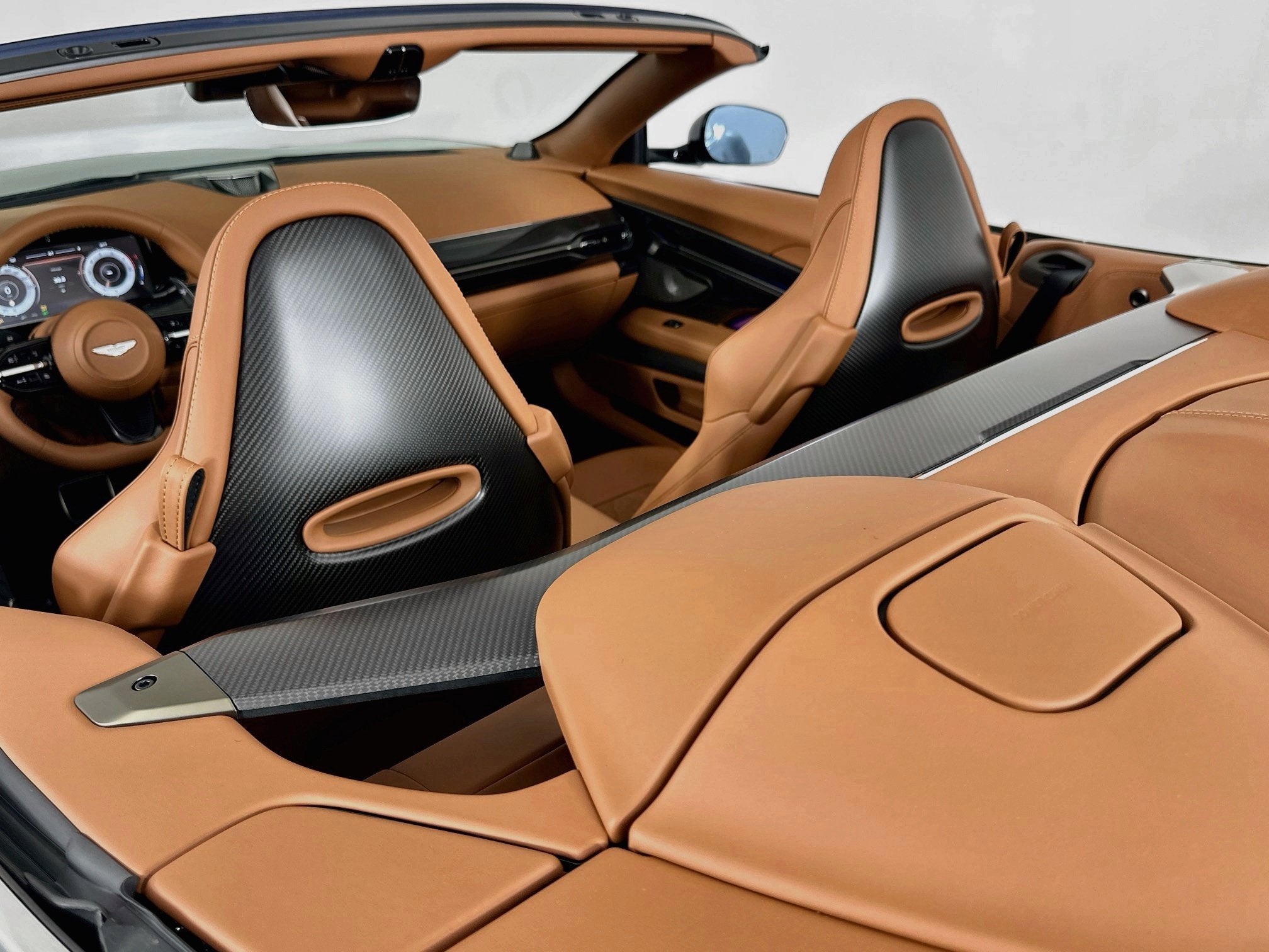 2026 Aston Martin Vanquish Volante