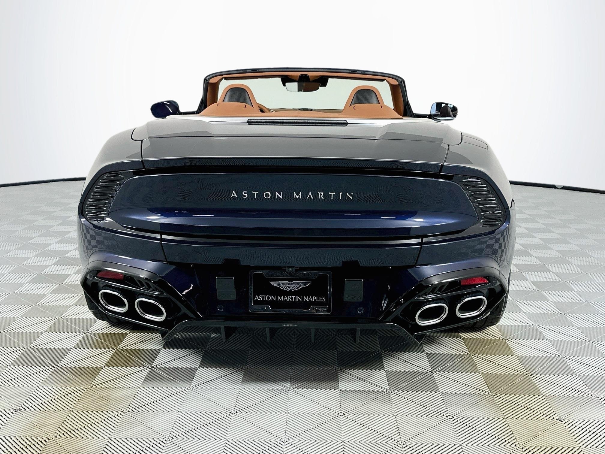 2026 Aston Martin Vanquish Volante
