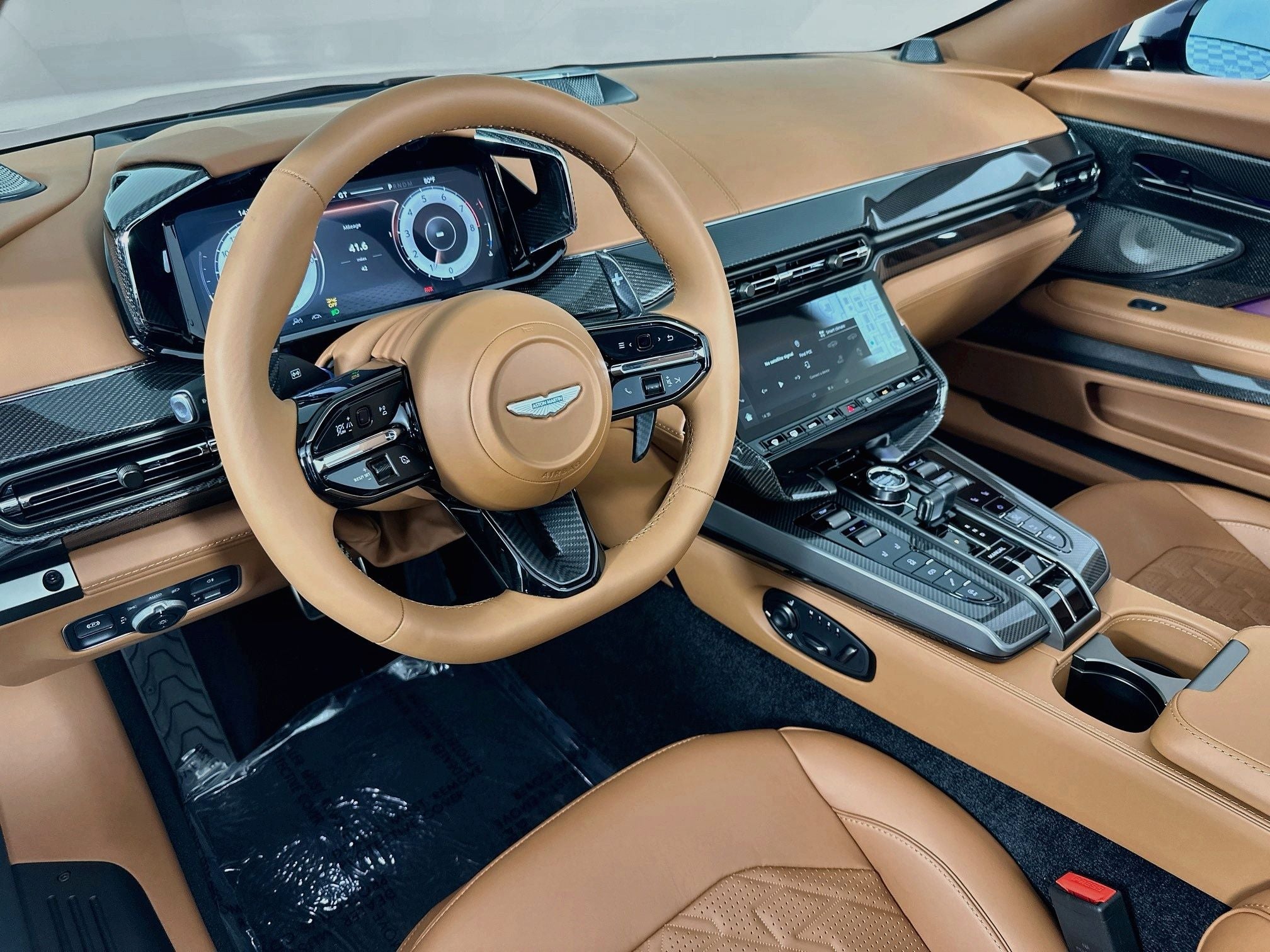2026 Aston Martin Vanquish Volante