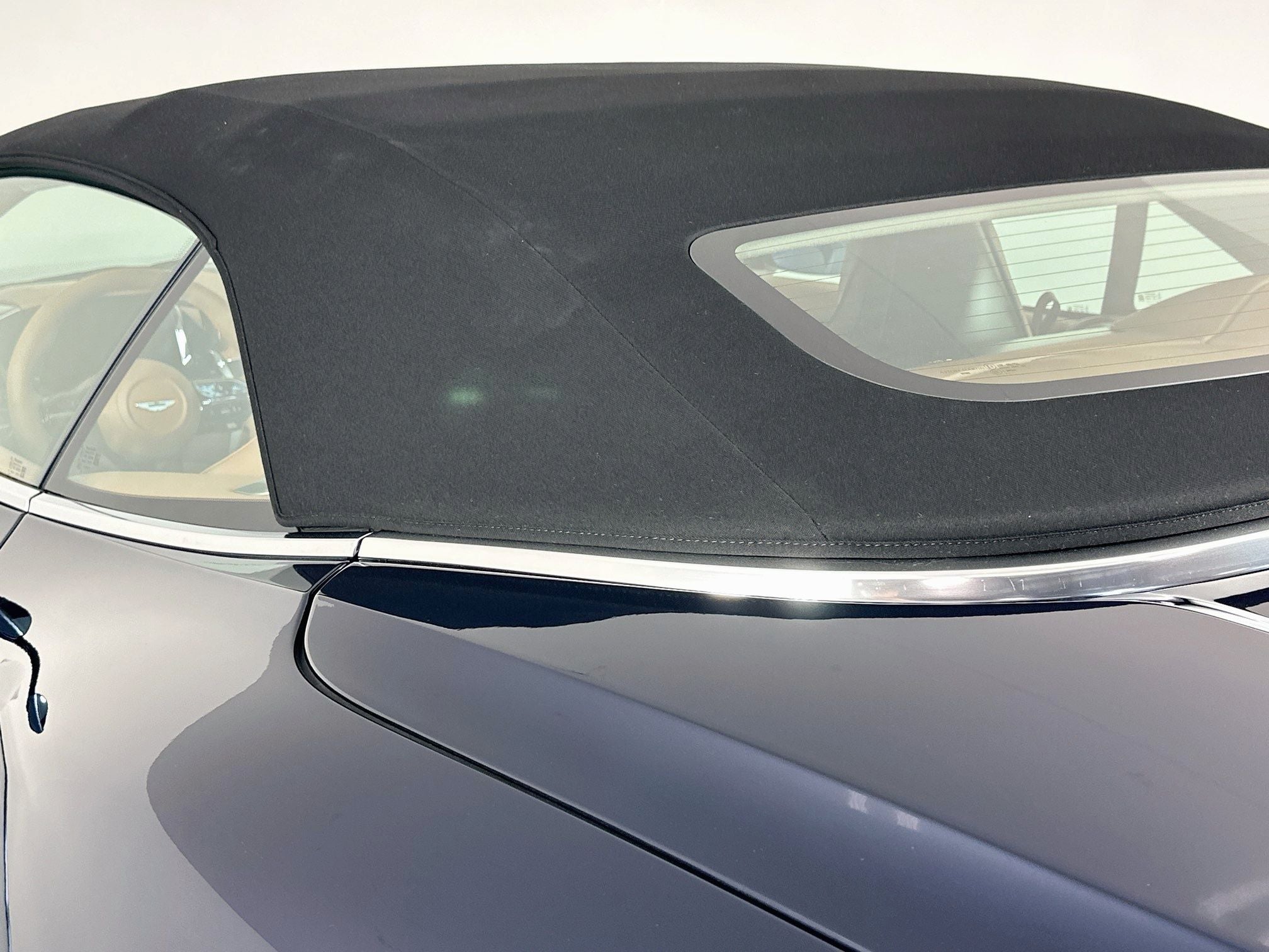 2026 Aston Martin Vanquish Volante