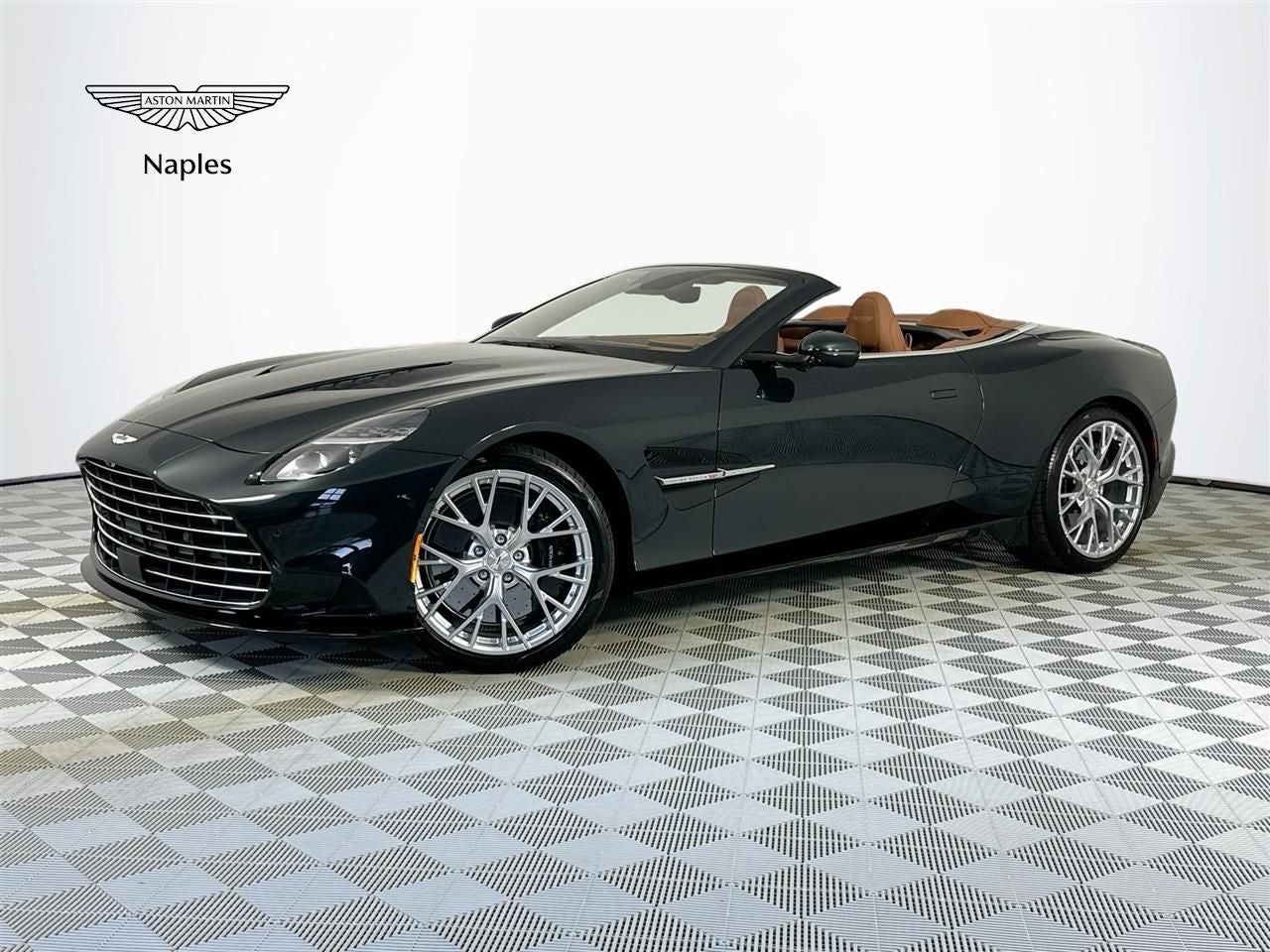 2026 Aston Martin Vanquish Volante's photo