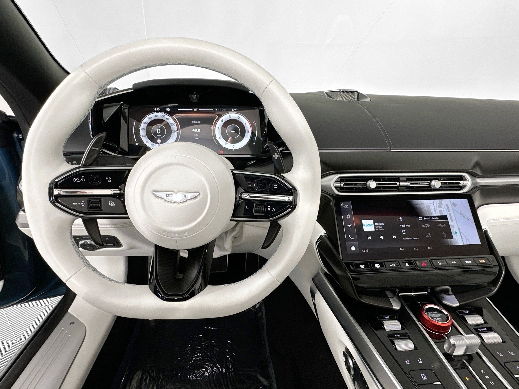 2026 Aston Martin Vanquish Volante