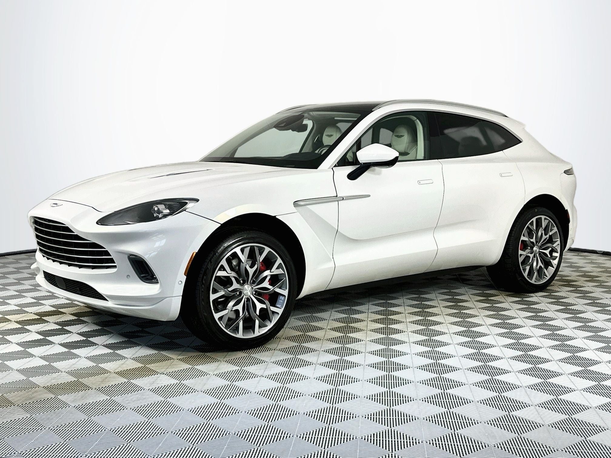 2023 Aston Martin DBX Base